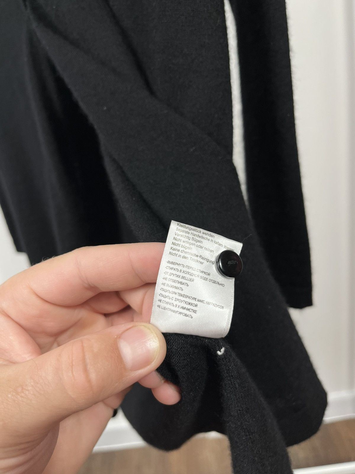 Designer Bruno Manetti Black Cashmere Long Cardigan IT 46 Women’s L Size L / US 10 / IT 46 - 7 Thumbnail