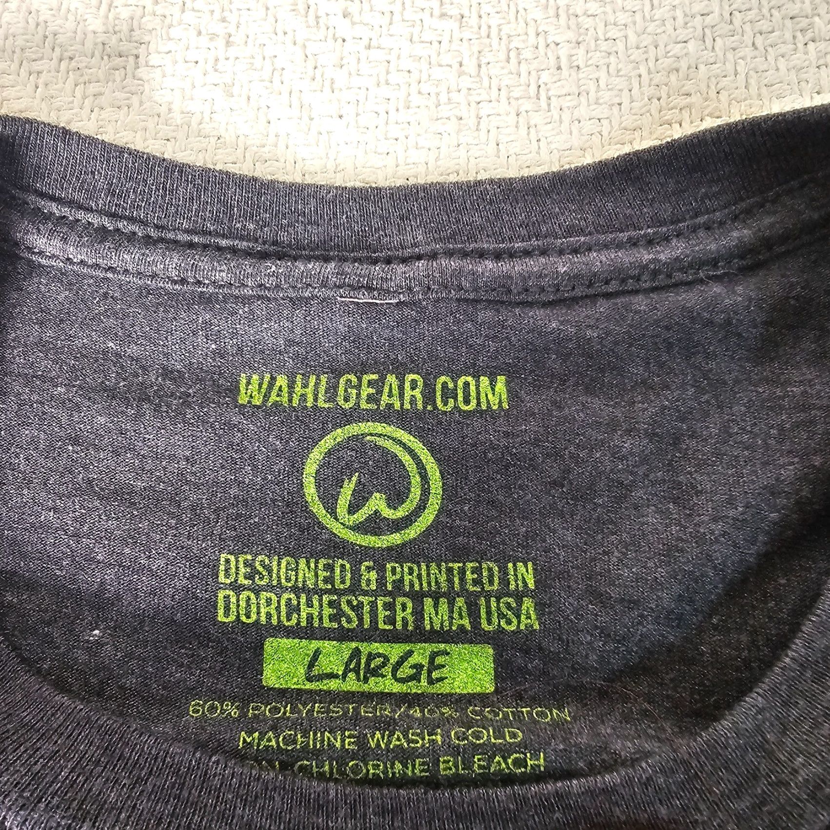 Vintage Wahlburger Shirt LARGE Unisex T-Shirt Black Crew Neck Logo Tee Wahlburgers Buttons Not Included (adjust if needed) Size US L / EU 52-54 / 3 - 2 Thumbnail