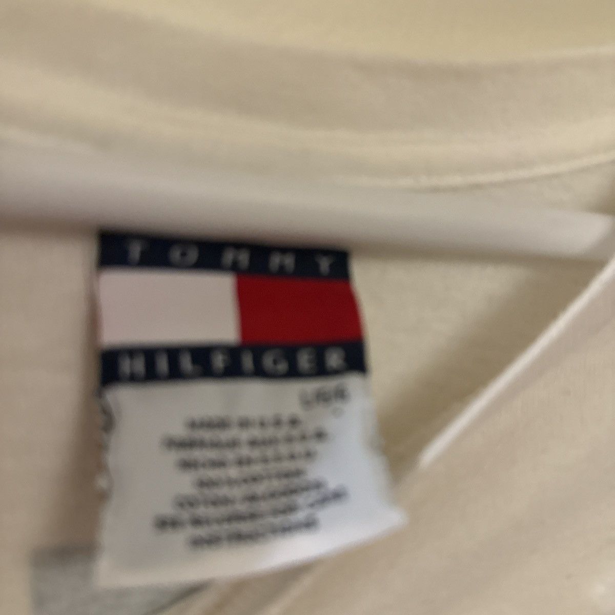 Tommy Hilfiger Vintage Tommy Hilfiger Long Sleeve Size US L / EU 52-54 / 3 - 5 Thumbnail