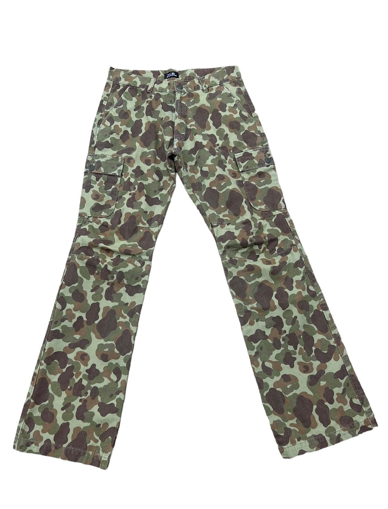 Vintage Vintage Larry Pgc Japan Camouflage Flare Cargo Trouser Size US 31 - 1 Thumbnail