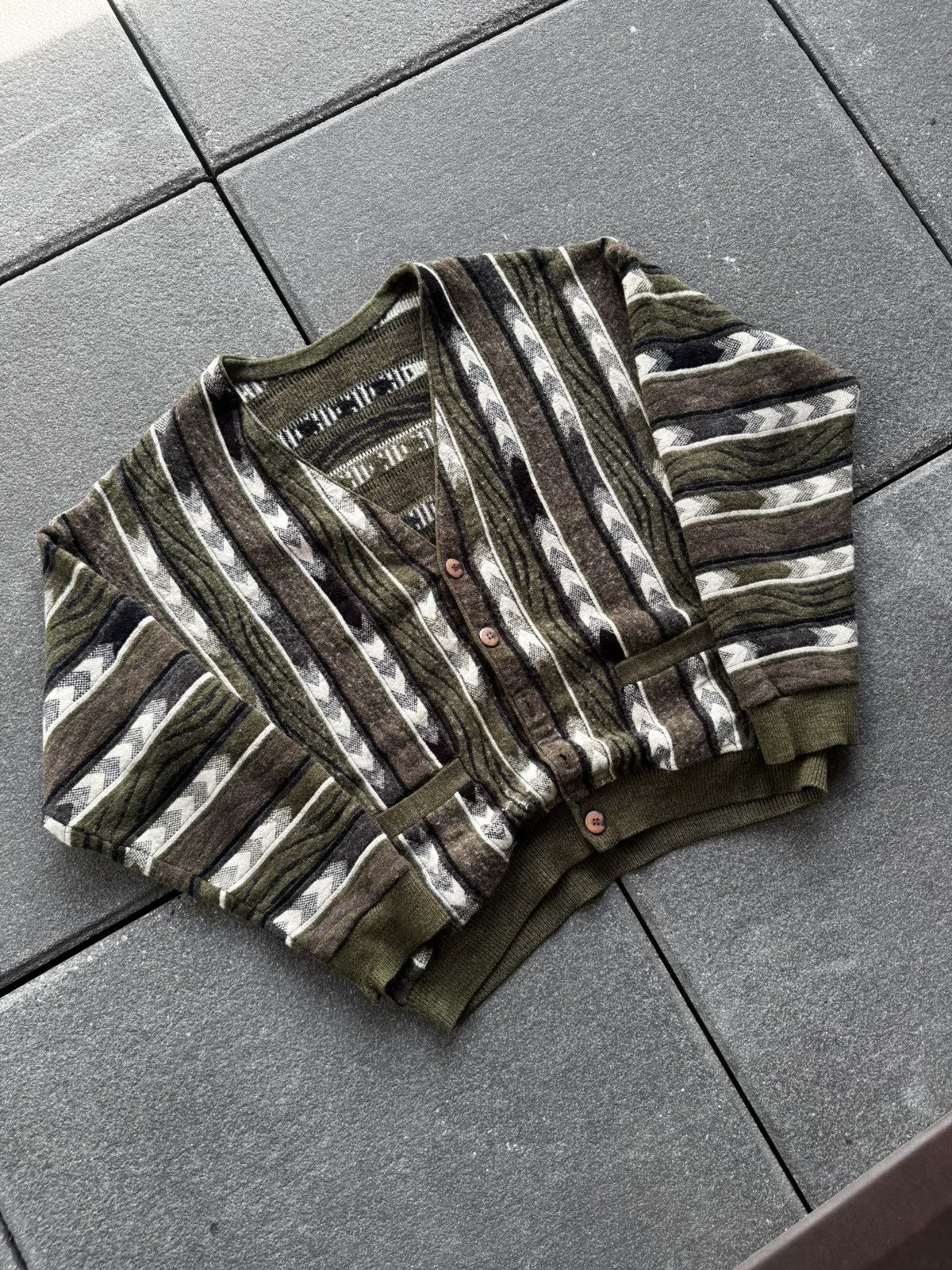 Coogi CRAZY VINTAGE 3D Size US L / EU 52-54 / 3 - 1 Thumbnail