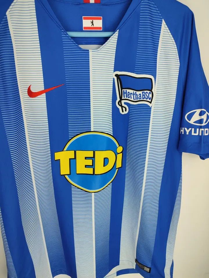 Nike Hertha BSC Berlin 2018/19 Home FOOTBALL Kit SHIRT SOCCER Size US L / EU 52-54 / 3 - 9 Thumbnail