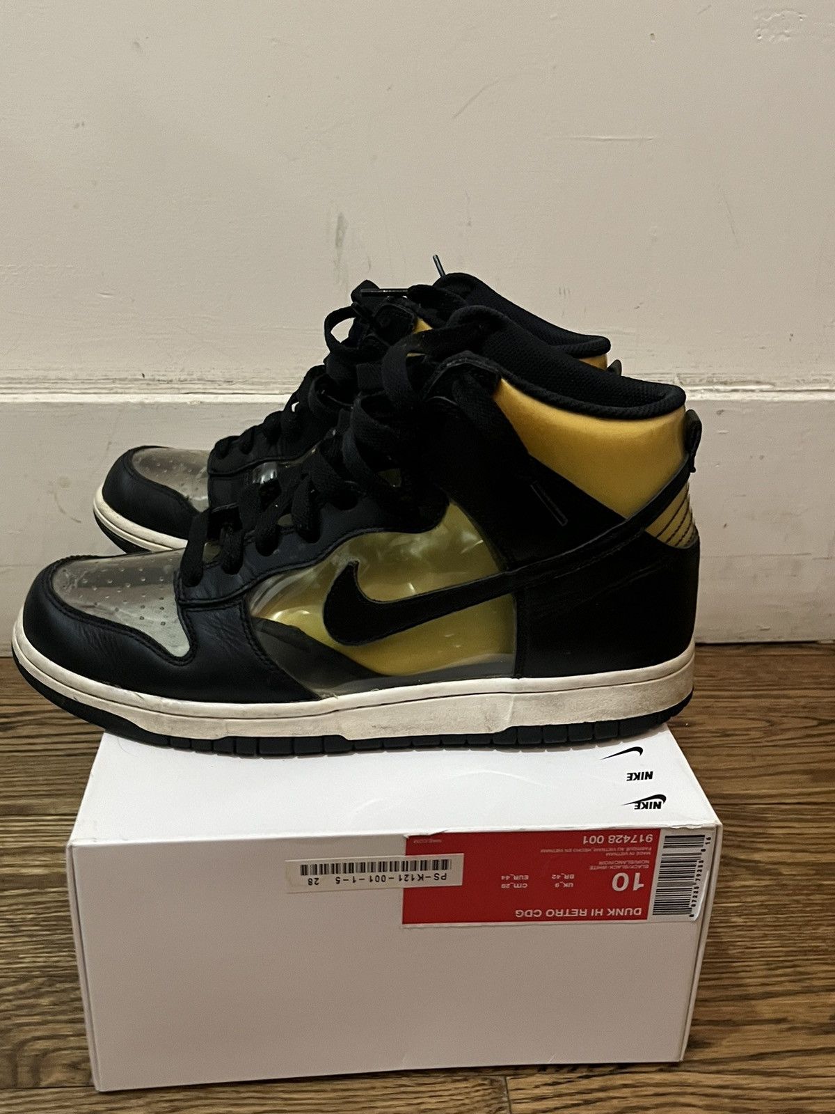 image of Comme Des Garcons x Nike Comme Des Garçons X Nike Clear Dunks Shoes in Black, Men's (Size 10)