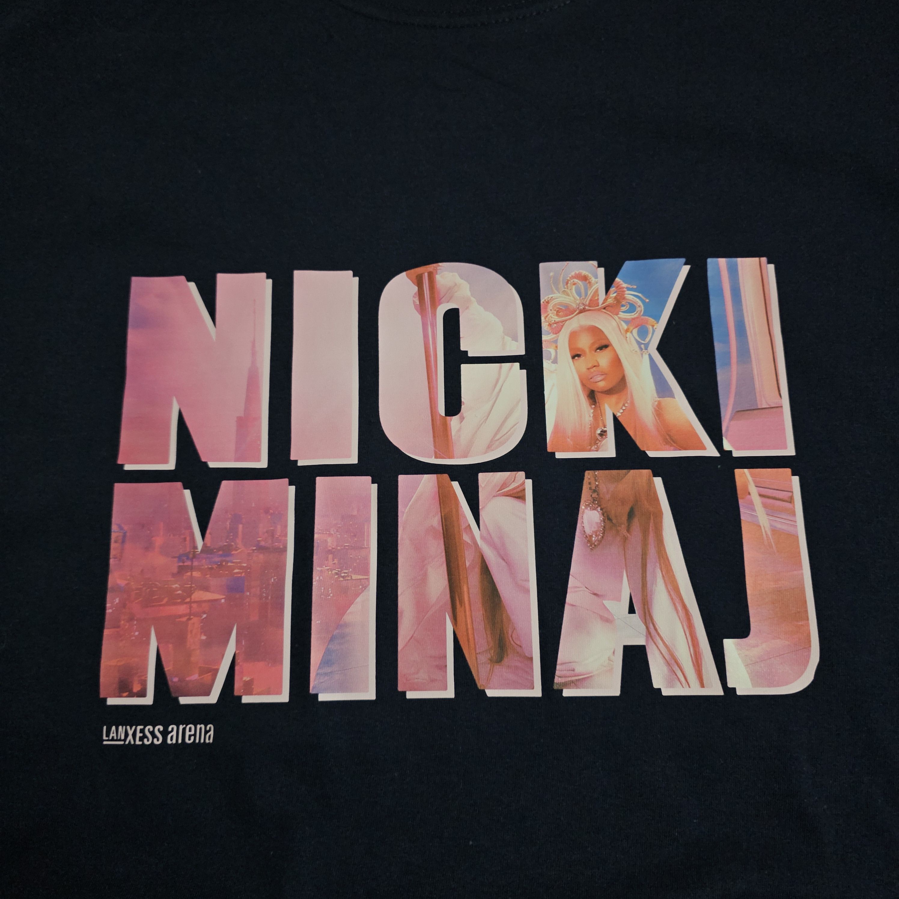 Playboi Carti × Vintage NICKI MINAJ 2024 WORLD TOUR PINK FRIDAY 2 HIP HOP RAP SHIRT Size US XL / EU 56 / 4 - 3 Thumbnail