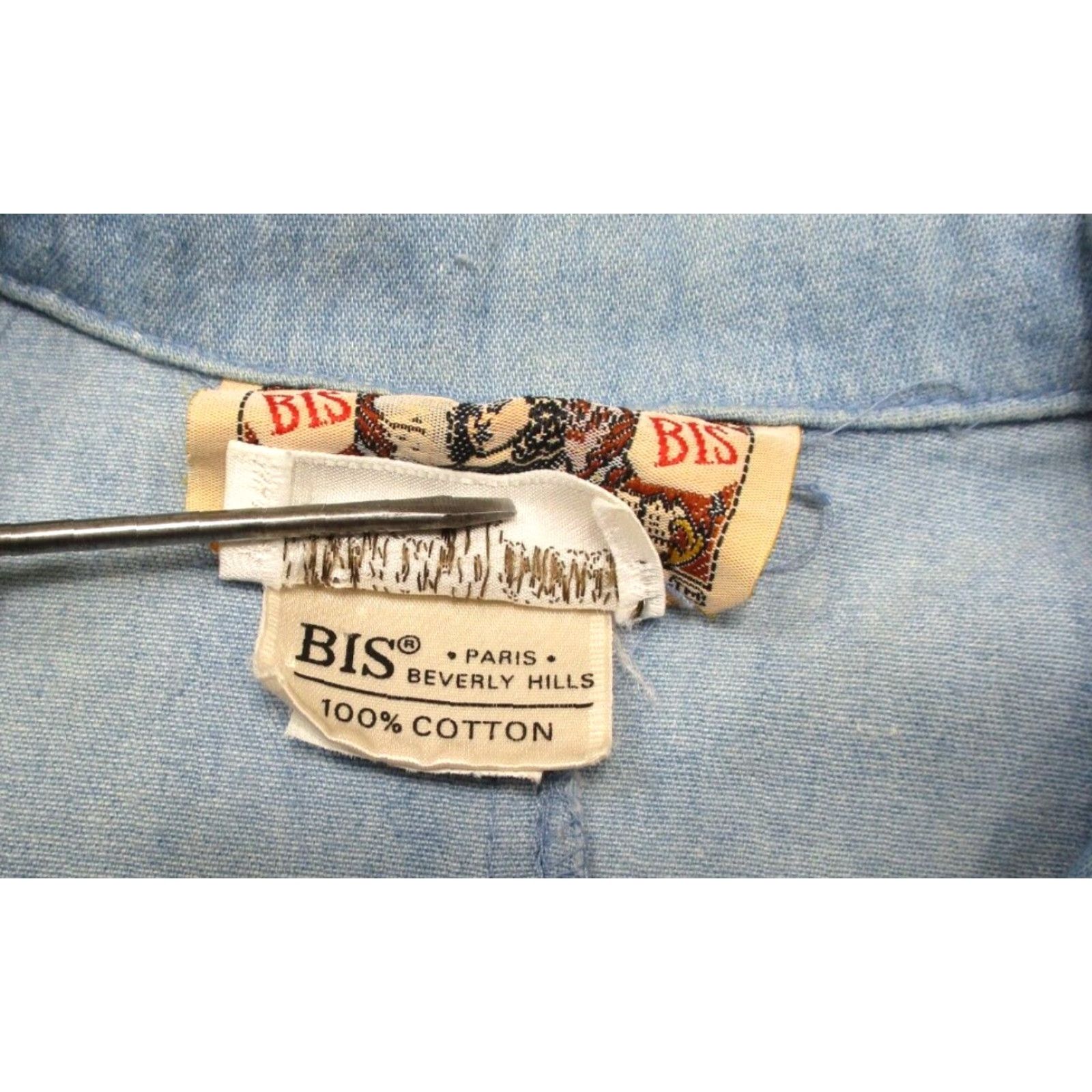 Vintage BIS Gene Ewing Ladies Vintage Western Shirt Blouse Small Denim Blue Shirt Womens 1980s Casual Size S / US 4 / IT 40 - 7 Thumbnail