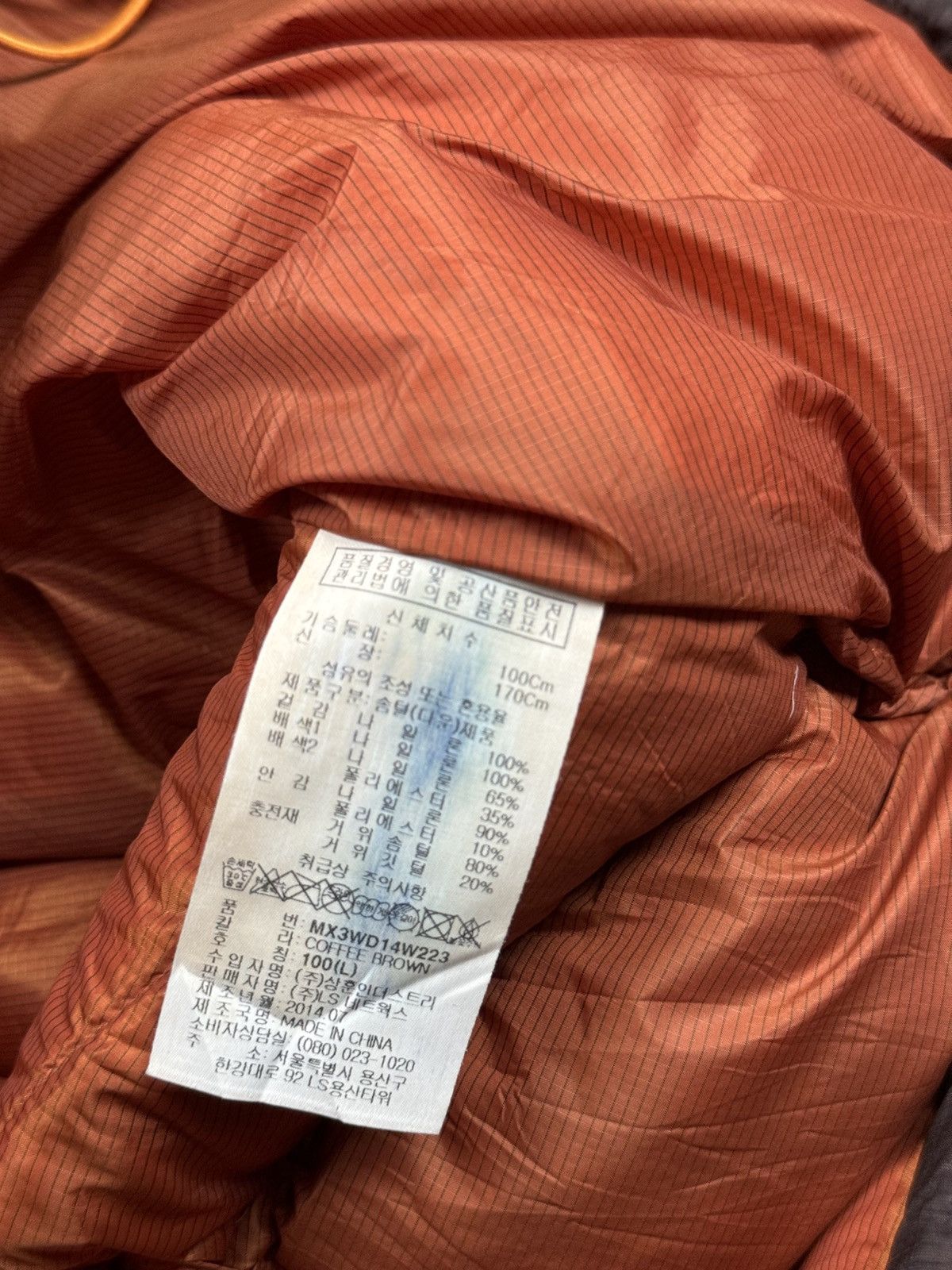 Montbell Down jacket MontBell Japan original casual outdoors item Size US M / EU 48-50 / 2 - 3 Thumbnail