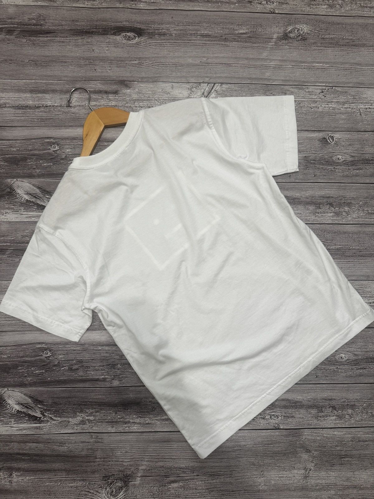 Acne Studios Acne Studios Face Logo T-Shirt White Size US S / EU 44-46 / 1 - 6 Thumbnail