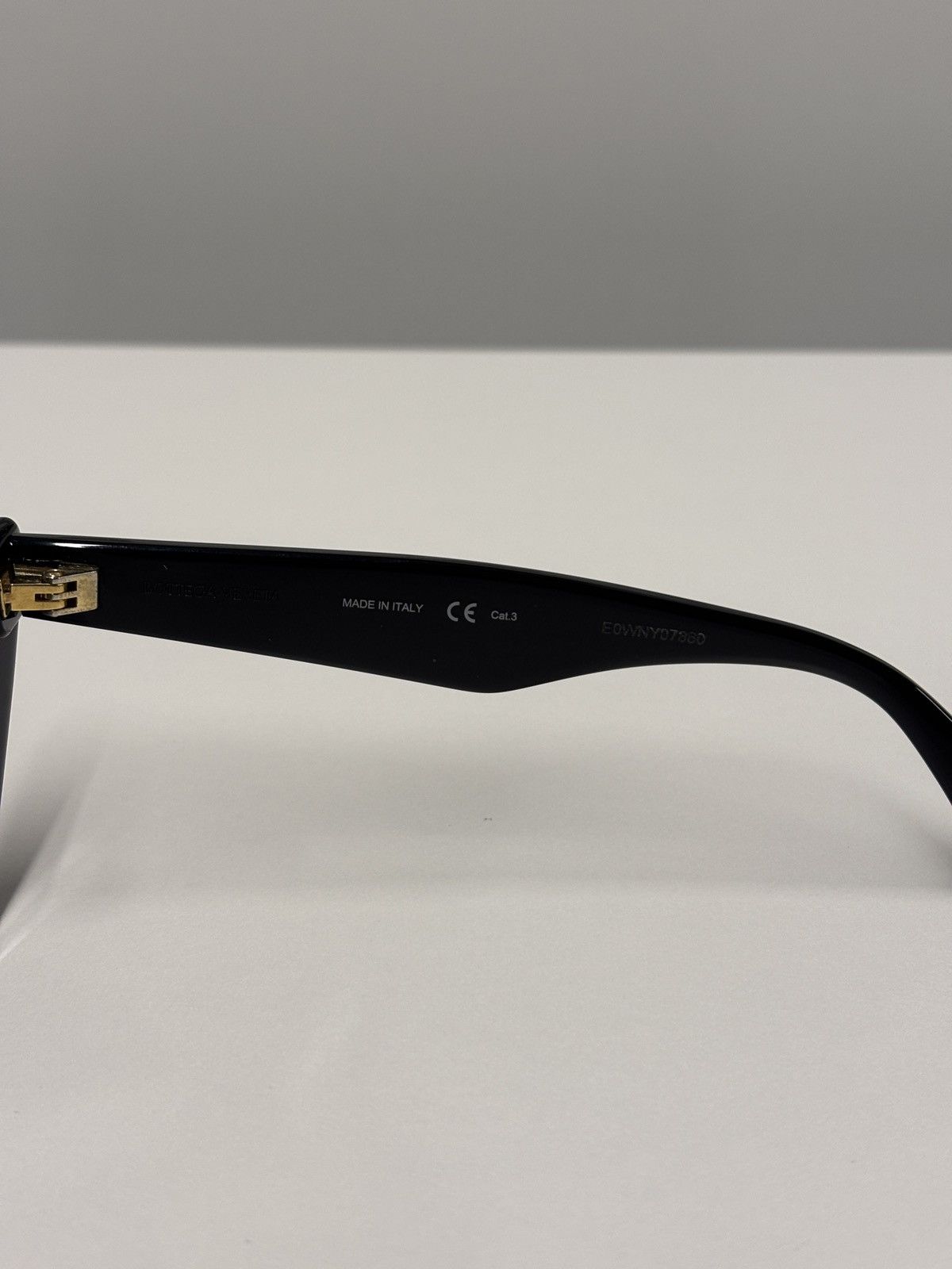 Bottega Veneta Bottega Veneta Black Cat Eye Sunglasses Size ONE SIZE - 2 Thumbnail