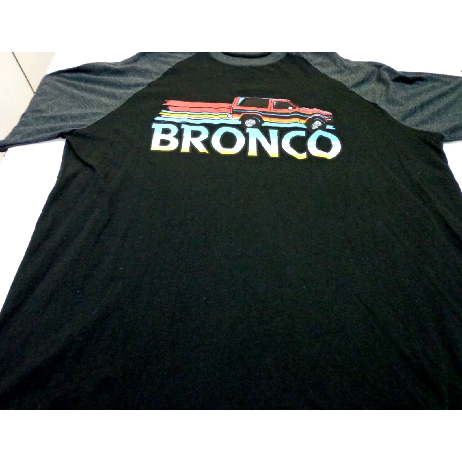 Ford Ford Bronco Official Licensed Product T Shirt 2XL Black Crew Neck Short Sleeve Cotton Blend Logo Men Size US XXL / EU 58 / 5 - 2 Thumbnail