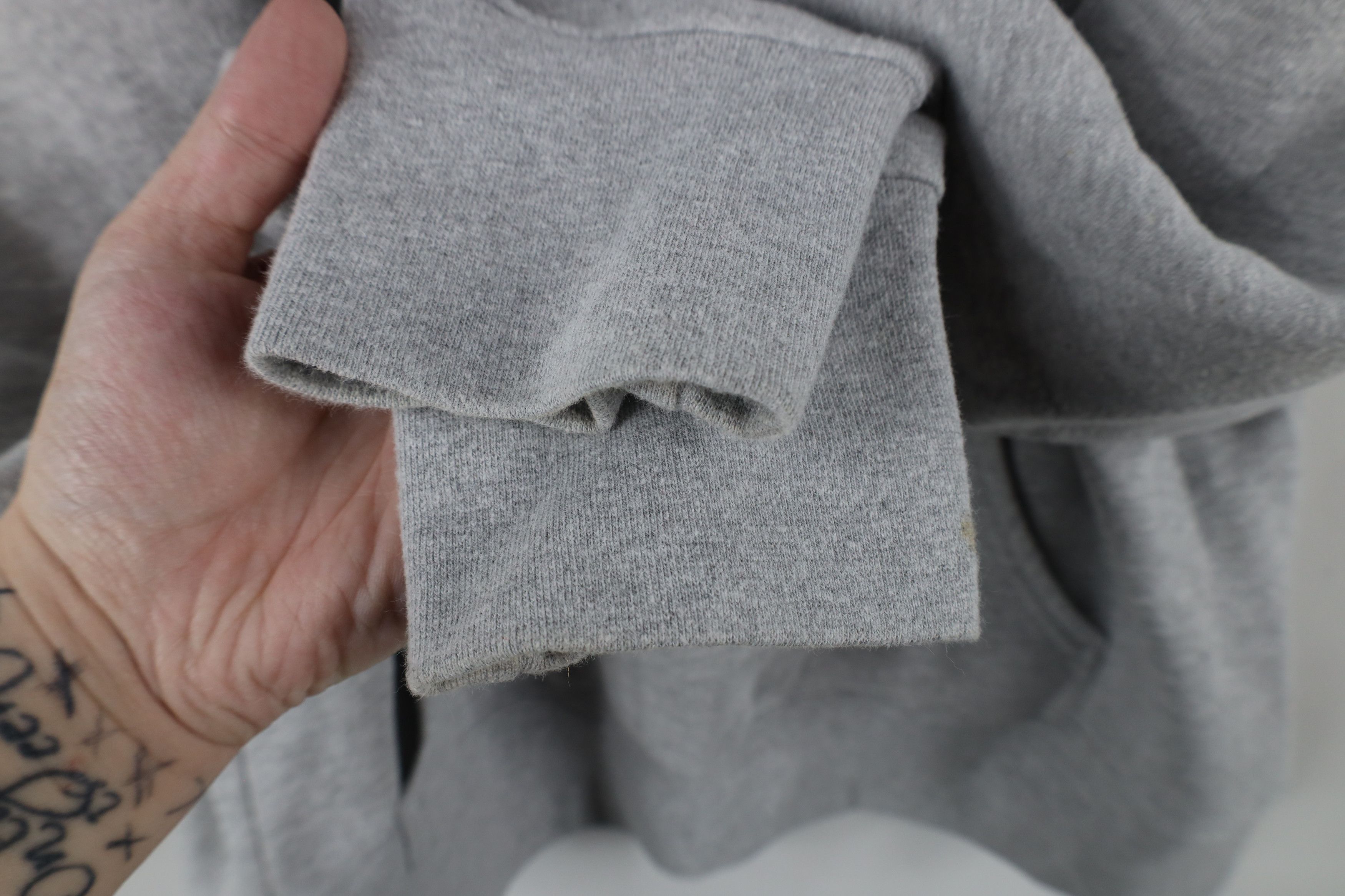 Nike Vintage Nike Center Swoosh Hoodie Sweatshirt Heather Gray Size US M / EU 48-50 / 2 - 8 Thumbnail