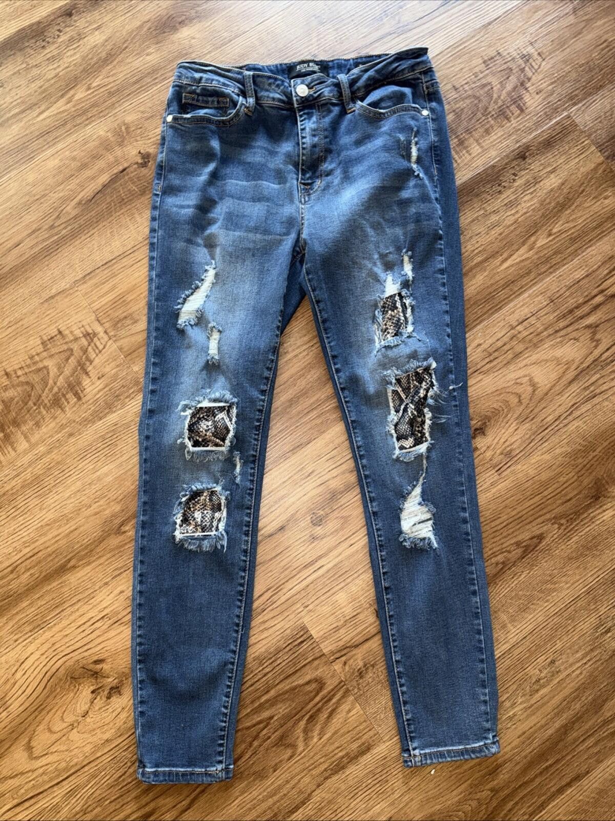 Other JUDY BLUE Mid Rise Distressed Snake Print Skinny Fit Jeans Size 31" - 1 Thumbnail