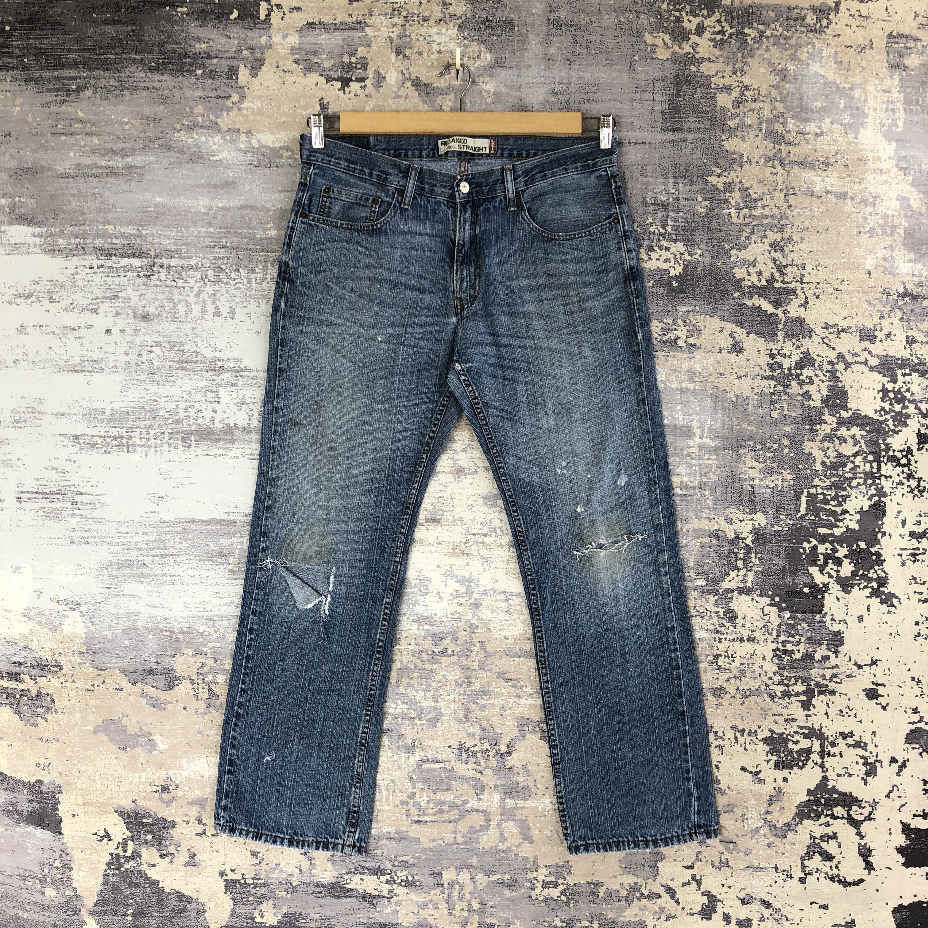 Levi's Vintage Levis Distressed Jeans Levis Ripped Light Wash Denim Size US 34 / EU 50 - 1 Thumbnail