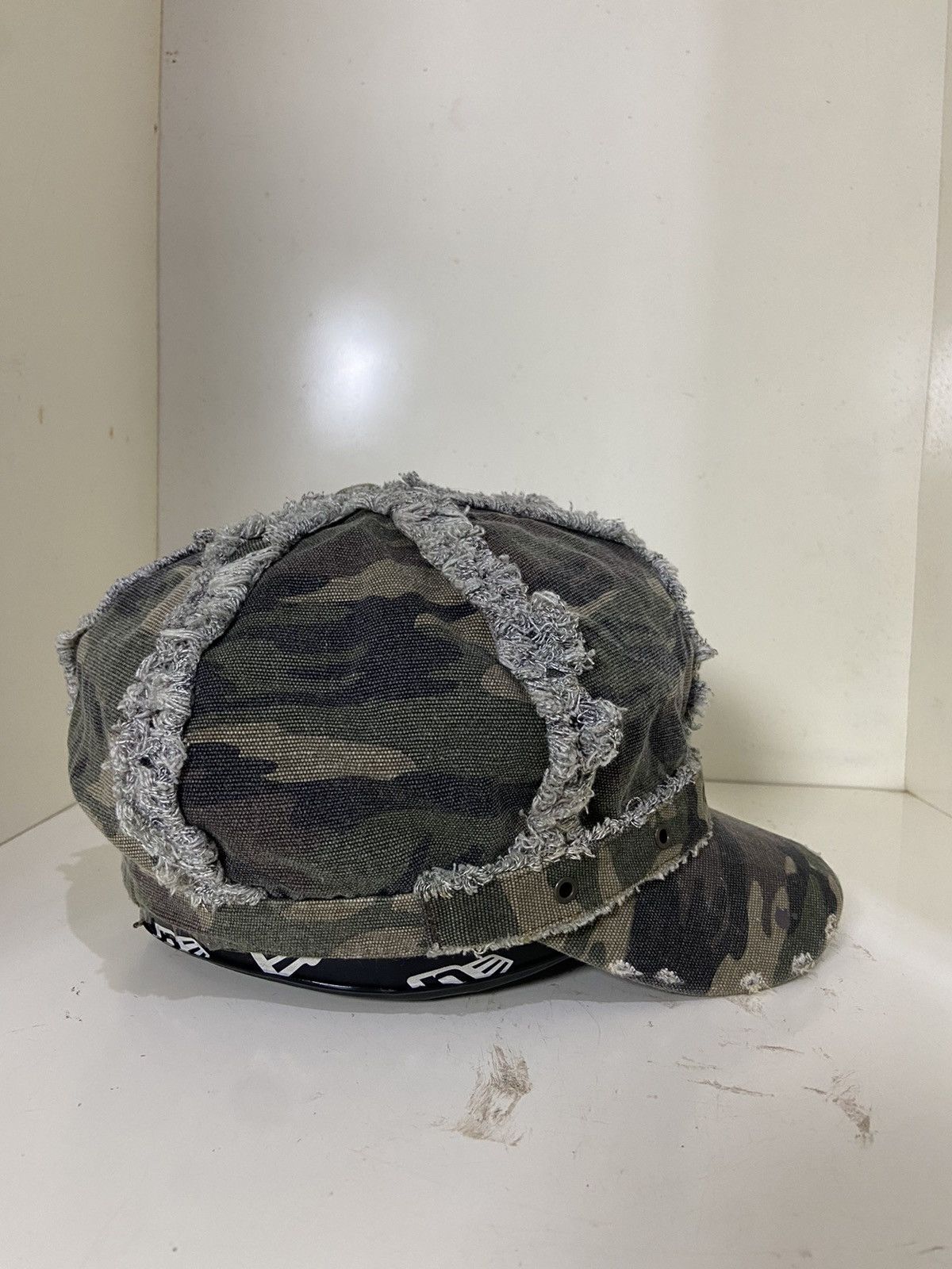 If Six Was Nine VTG military sodier hats Size ONE SIZE - 8 Thumbnail