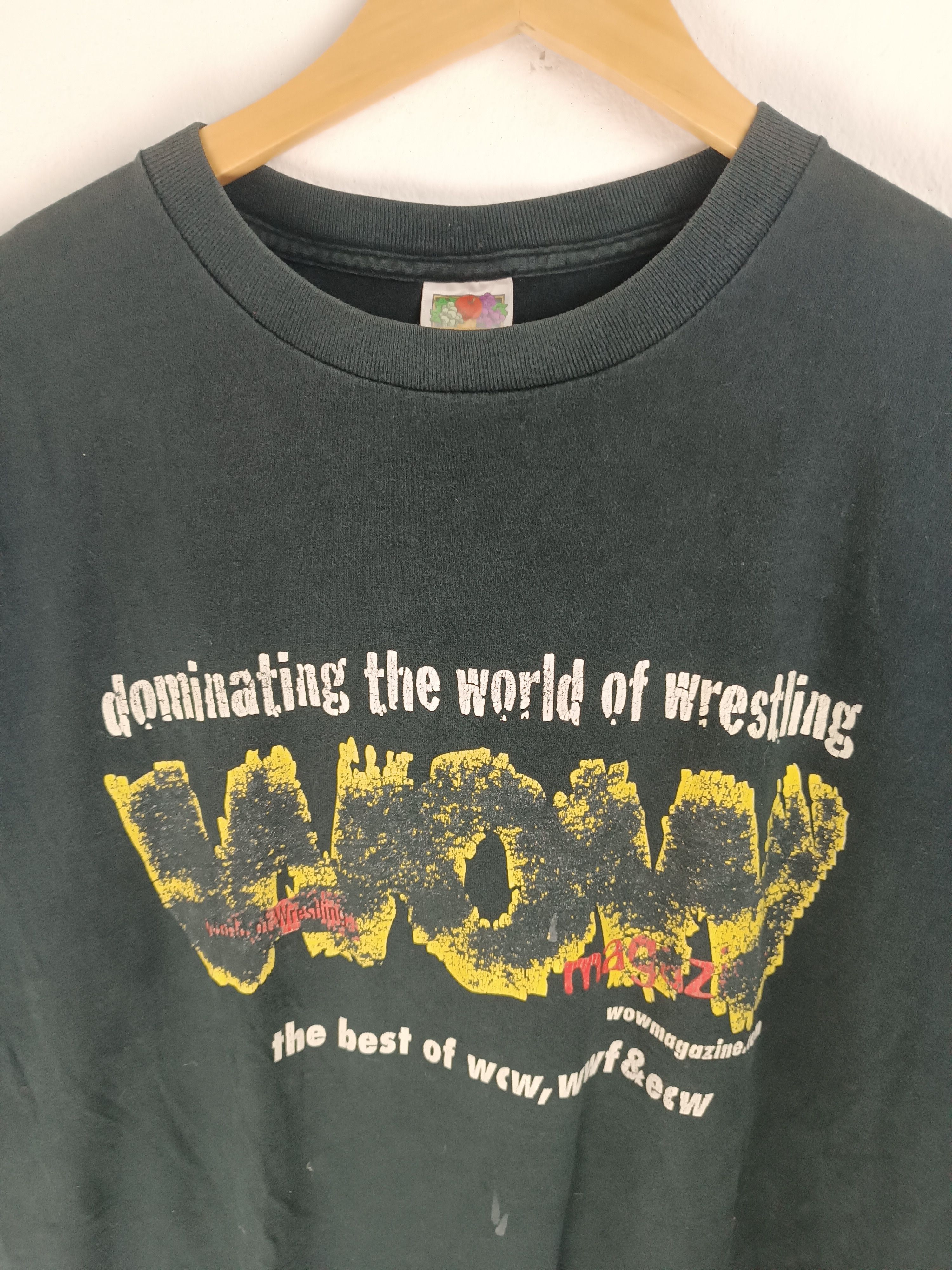Vintage THRASH FADED VINTAGE 90'S WOW MAGAZINE WWF WCW WCW TEE Size US XL / EU 56 / 4 - 16 Thumbnail