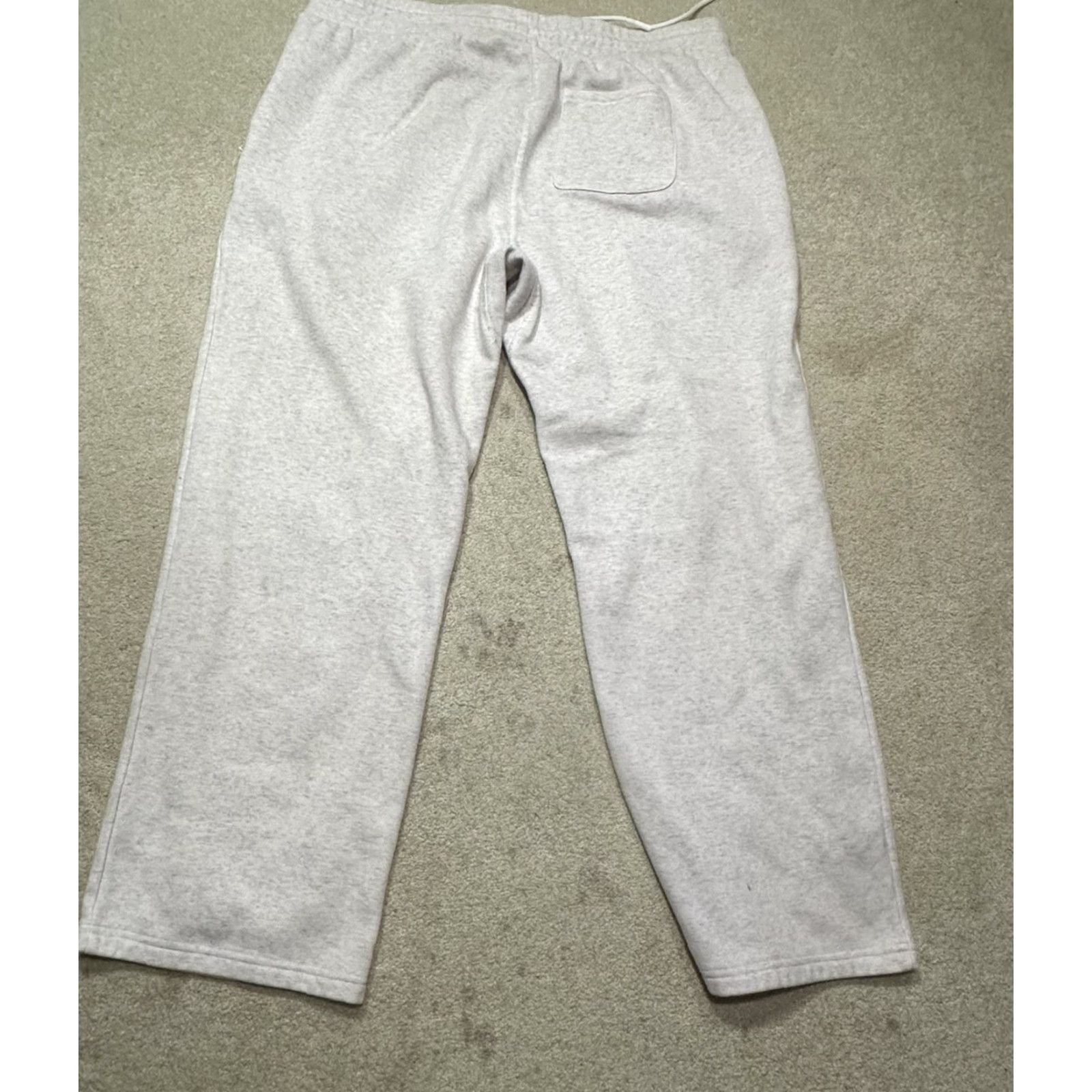 Fabletics Fabletics Sweat Pants Mens 2XL XXL Beige Wide Leg Running Athleisure Pants Casual Activewear Size US 39 - 2 Thumbnail