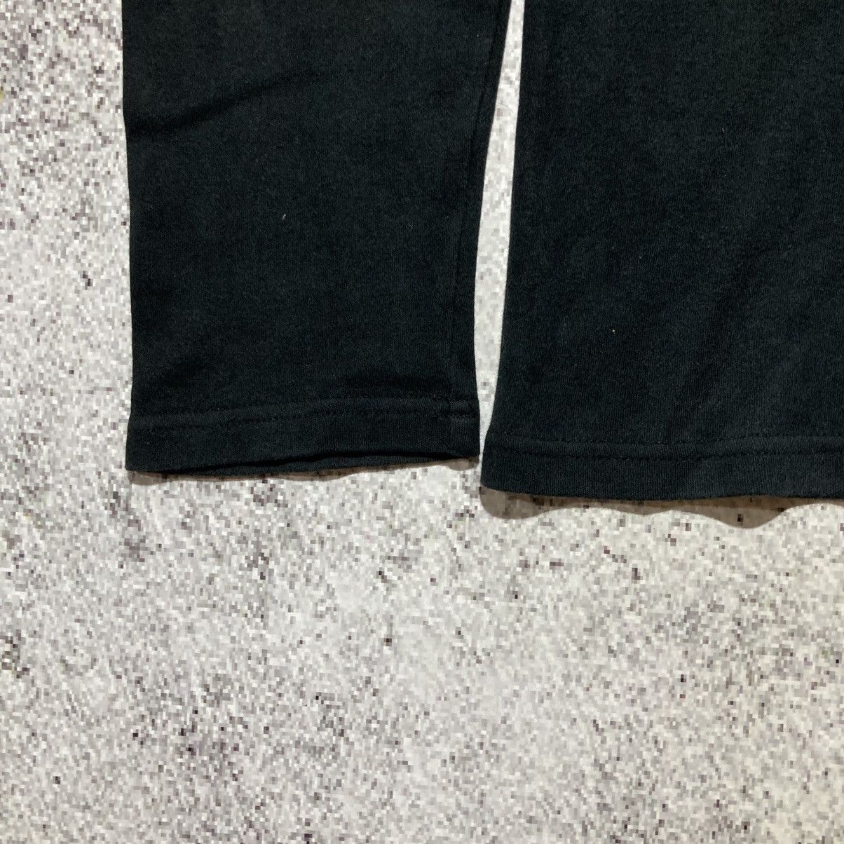 Burberry Vintage Burberry Black Label V Neck Longslevee Black Luxury Size US L / EU 52-54 / 3 - 8 Thumbnail