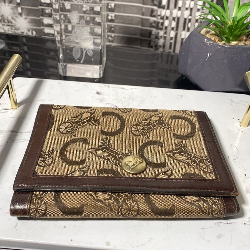 Celine Authentic CELINE Horse Carriage Wallet Size ONE SIZE - 12 Thumbnail