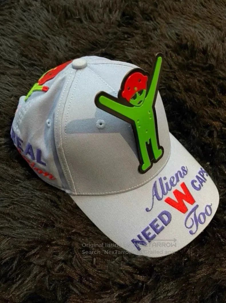 Walter Van Beirendonck Walter Van Beirendonck Alien Cap . Size ONE SIZE - 2 Thumbnail