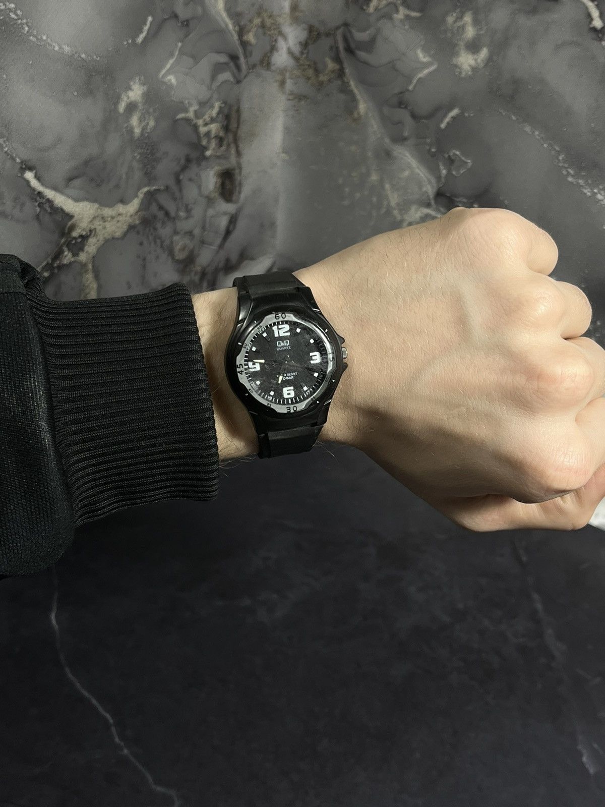 Japanese Brand Futuristic Q&Q Watch 10 Bar Water Resistant Japanese Brand Size ONE SIZE - 5 Thumbnail
