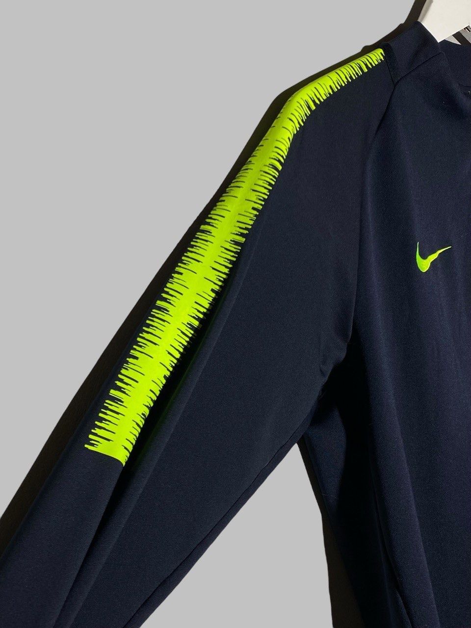 Nike Nike Manchester City Training Blue Sweatshirt Longsleeve Size US L / EU 52-54 / 3 - 5 Thumbnail