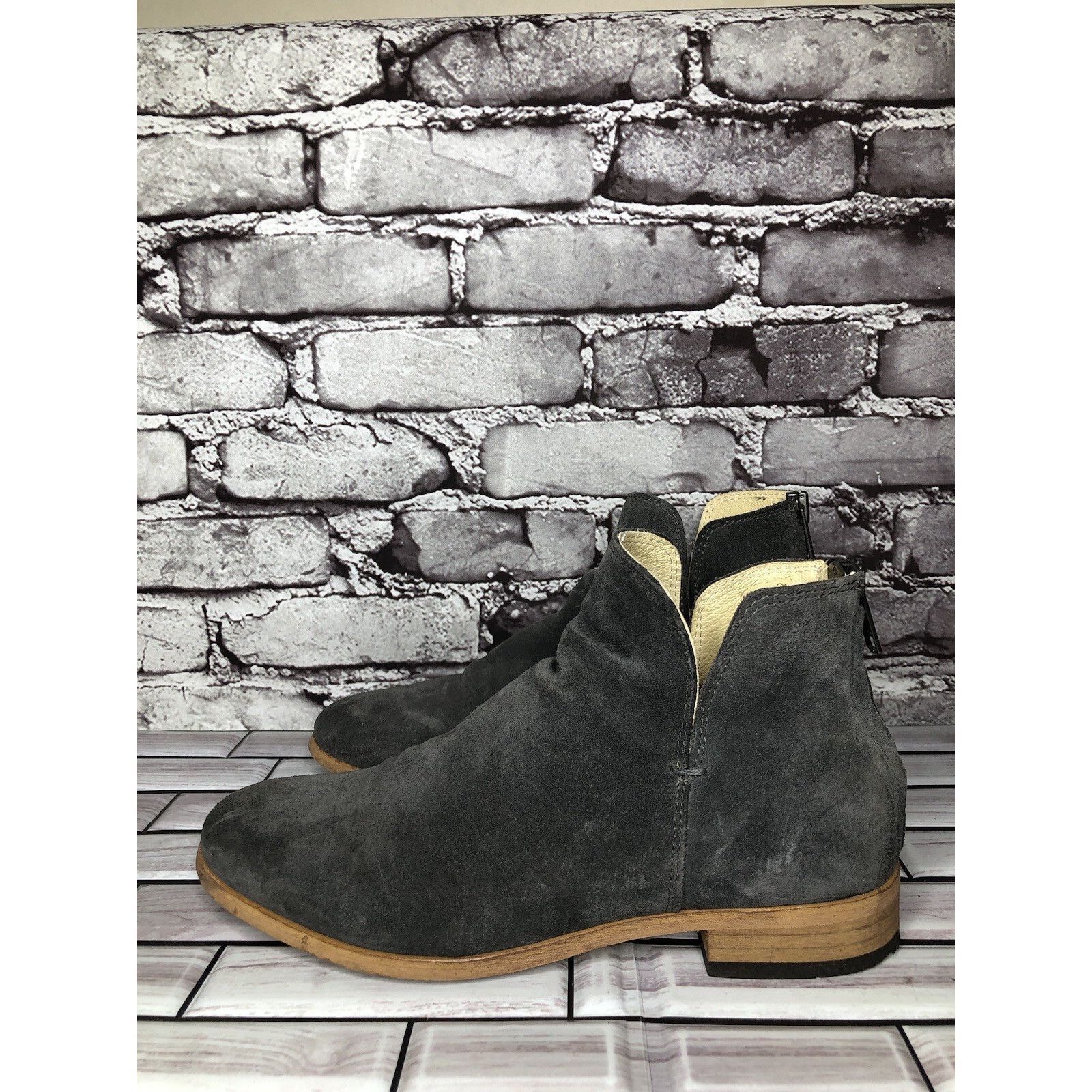 Shoe The Bear Shoe The Bear Dark Grey Suede Casual Back Zip Heel Boots Wom Size US 10.5 / IT 40.5 - 3 Thumbnail