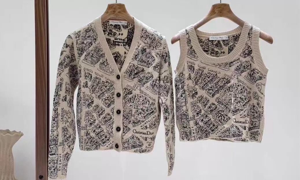 Dior DIOR women's two-piece cardigan & camisole set Size XS / US 0-2 / IT 36-38 - 1 Thumbnail