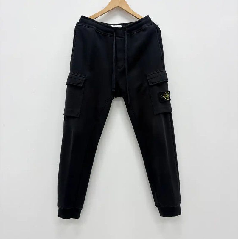 Stone Island Stone Island Casual Pants in Dark Blue 0089 Size US 26 / EU 42 - 1 Thumbnail
