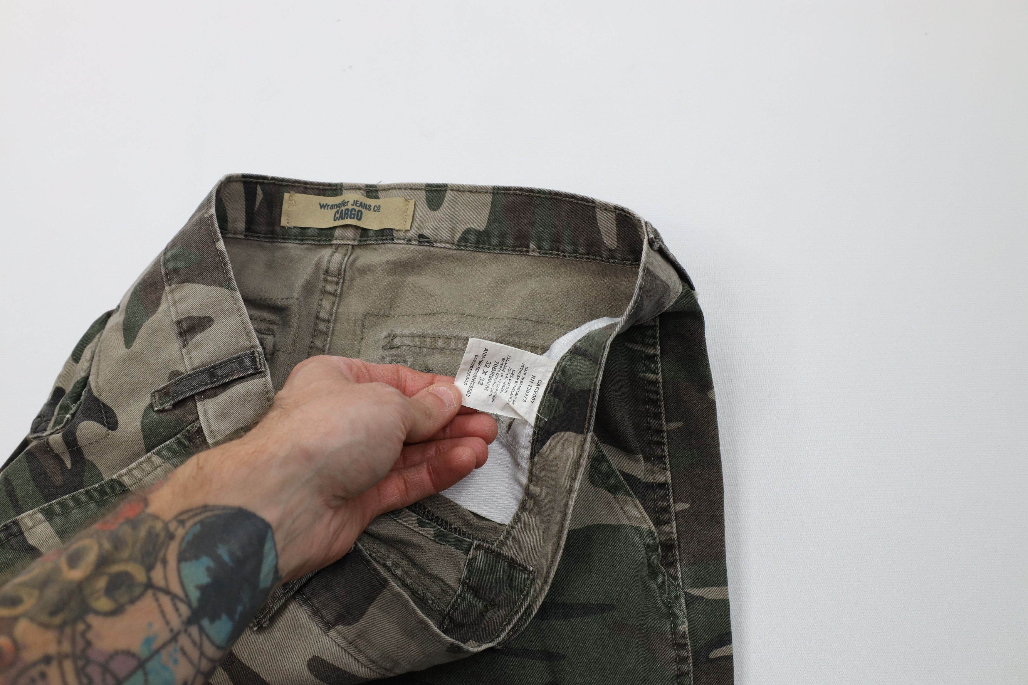 Wrangler Vintage Y2K Wrangler Wide Leg Camouflage Cargo Pants Cotton Size US 32 / EU 48 - 9 Thumbnail