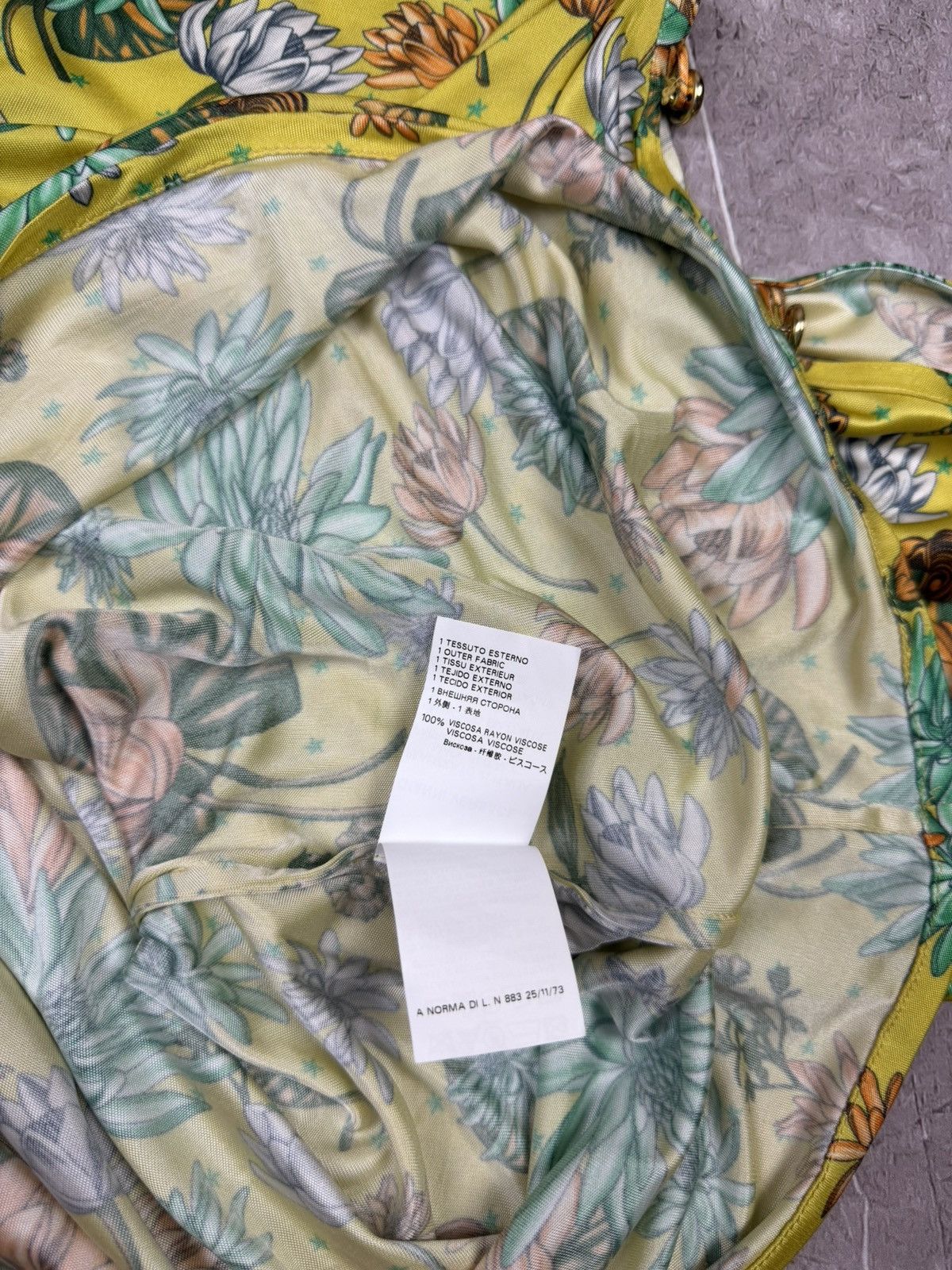 Versace Versace Collection Dragonfly Water Lily Split Sleeve Blouse Size S / US 4 / IT 40 - 8 Thumbnail
