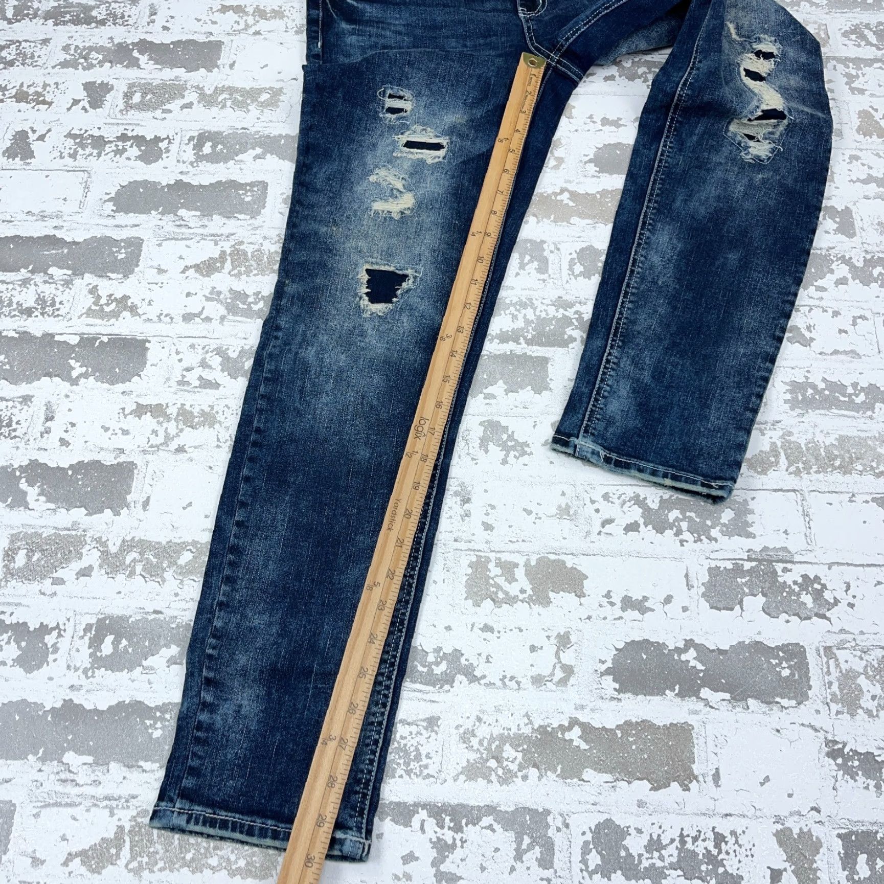 Vintage Maurices Jeans Women 6 Skinny Fit Low Rise Dark Wash Denim Stretch Pockets 5-Pocket Solid Blue Vintage No Mens Womens Boys Girls Size 28" / US 6 / IT 42 - 7 Thumbnail