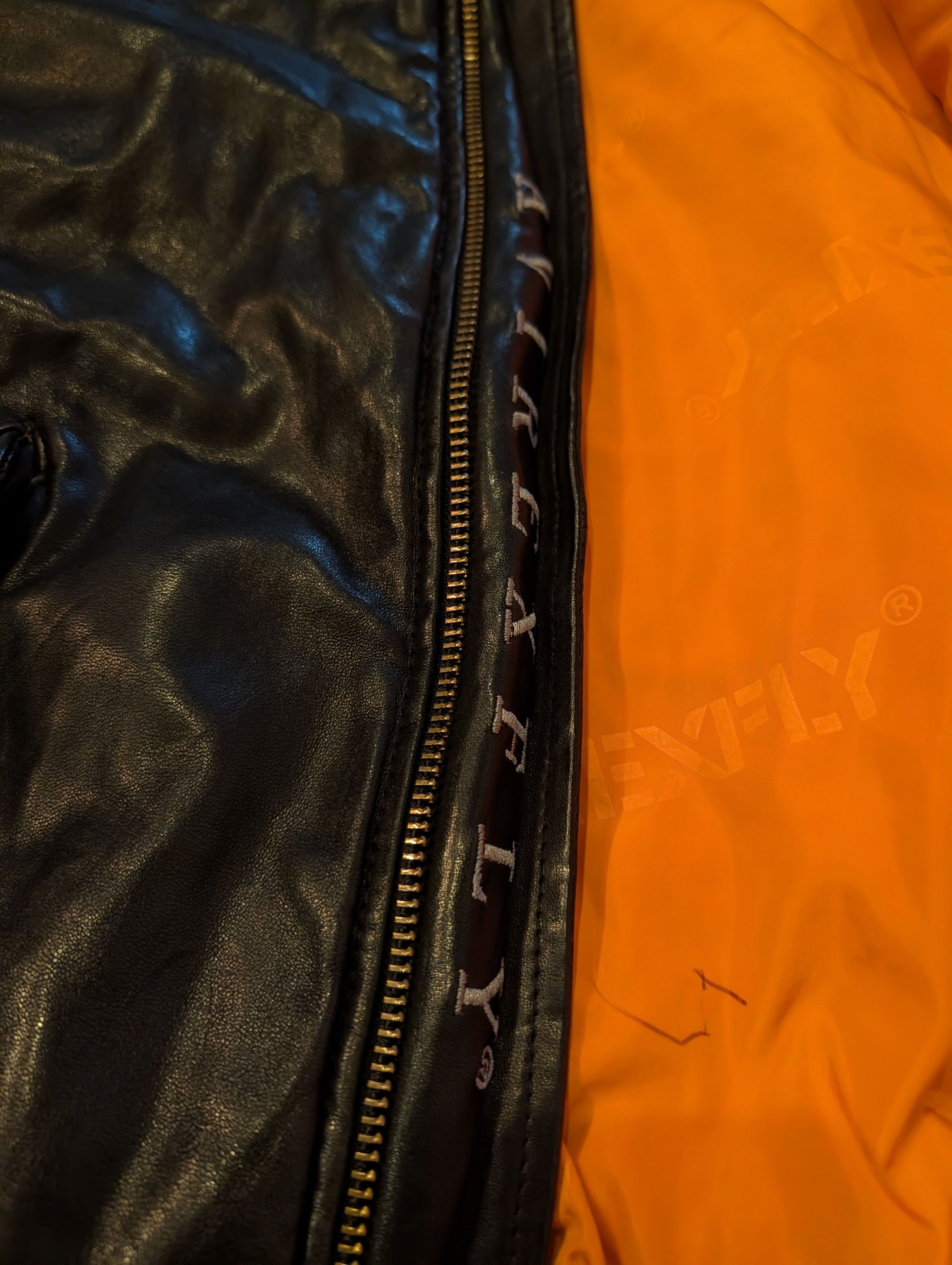 Avirex Vintage 2010 Avirex Fly Armed Force A1702 Leather Jacket Size US XXL / EU 58 / 5 - 4 Thumbnail