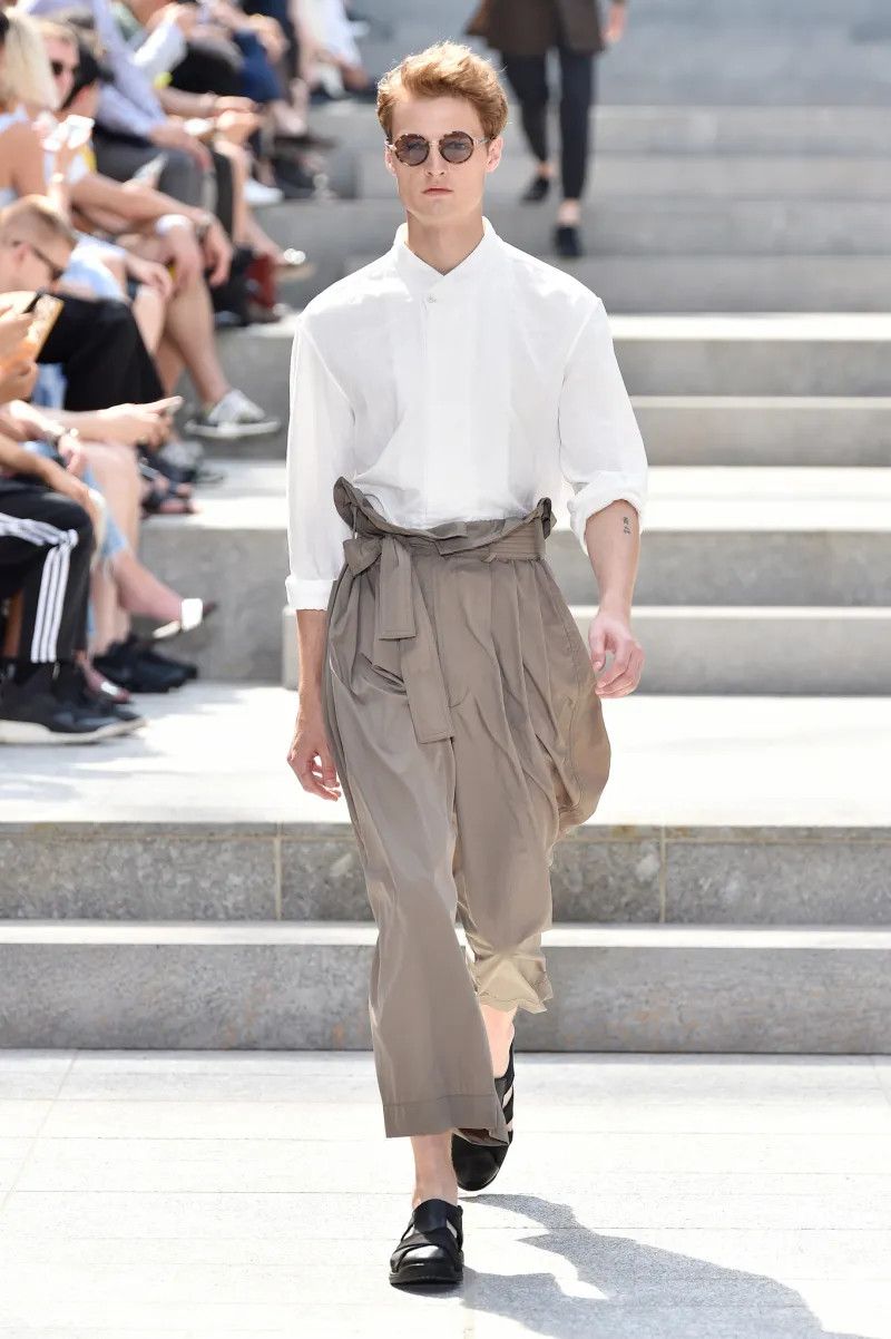 Issey Miyake SS18 Mandarin collar shirt.Like Julius or Rick Owens shirts Size US XL / EU 56 / 4 - 1 Thumbnail