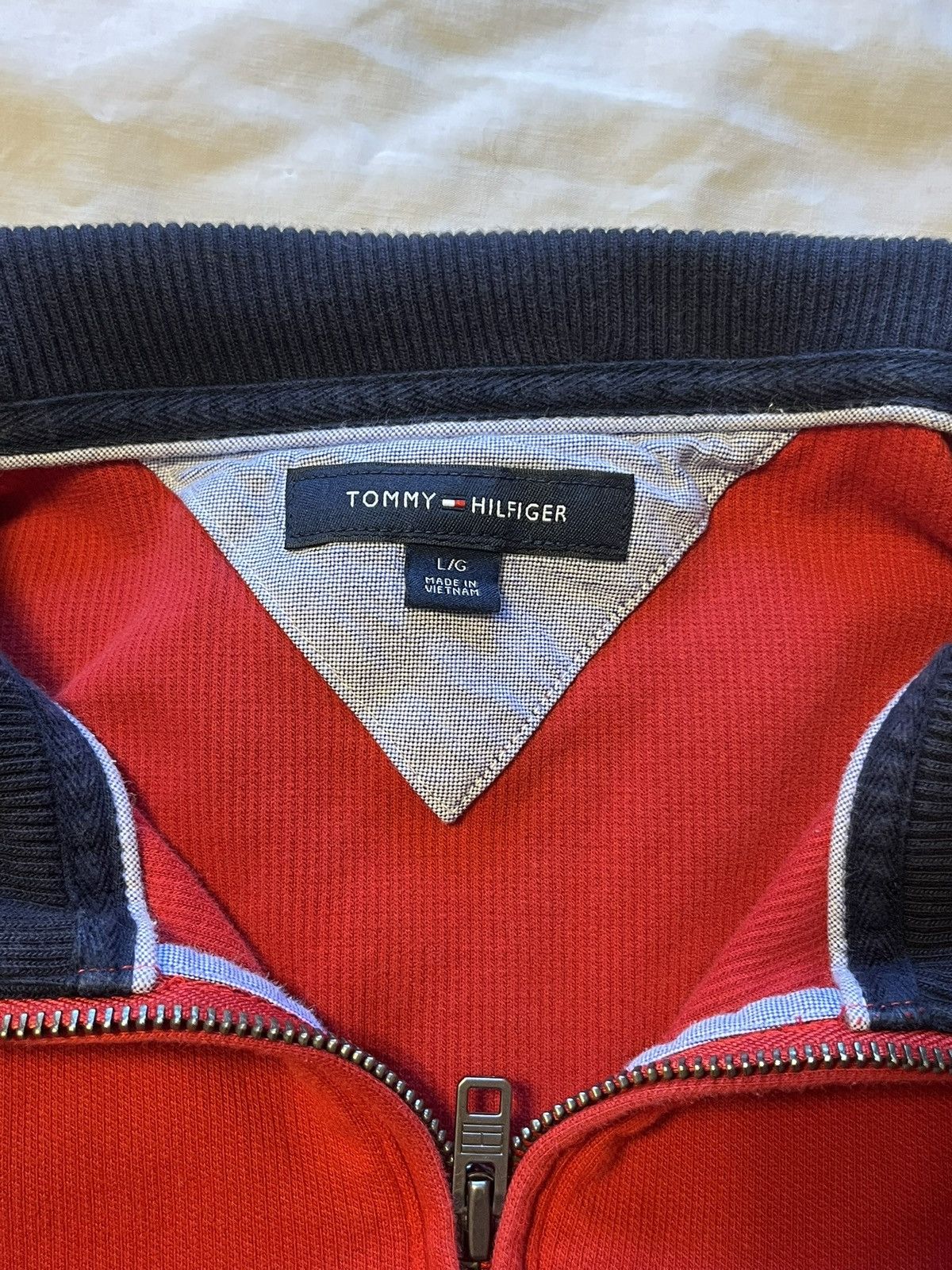 Tommy Hilfiger Worn by D1 basketball player 6’8” 210 Size US L / EU 52-54 / 3 - 3 Thumbnail