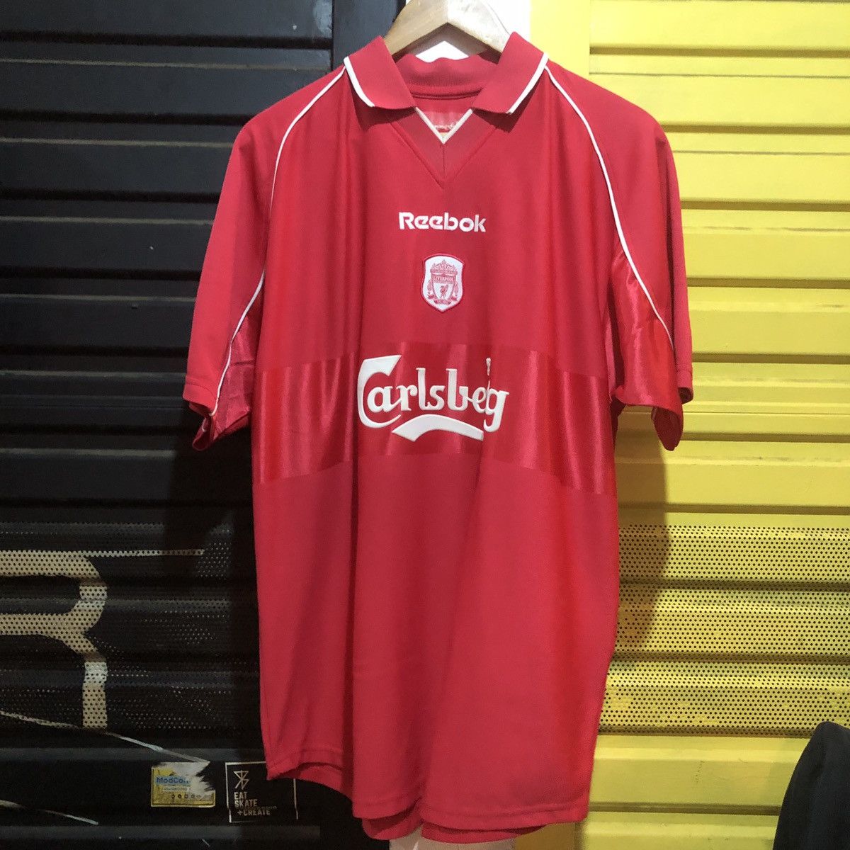 Other 2001-2002 Liverpool Home jersey Ben fowler Size US XL / EU 56 / 4 - 1 Thumbnail