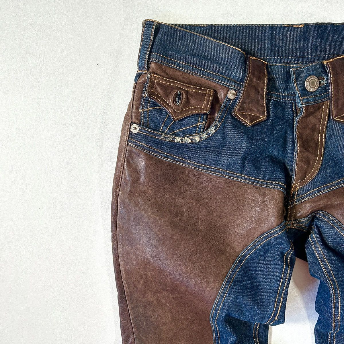 Blackmeans 291295 = Homme Leather Chap Jeans Size US 30 / EU 46 - 2 Thumbnail