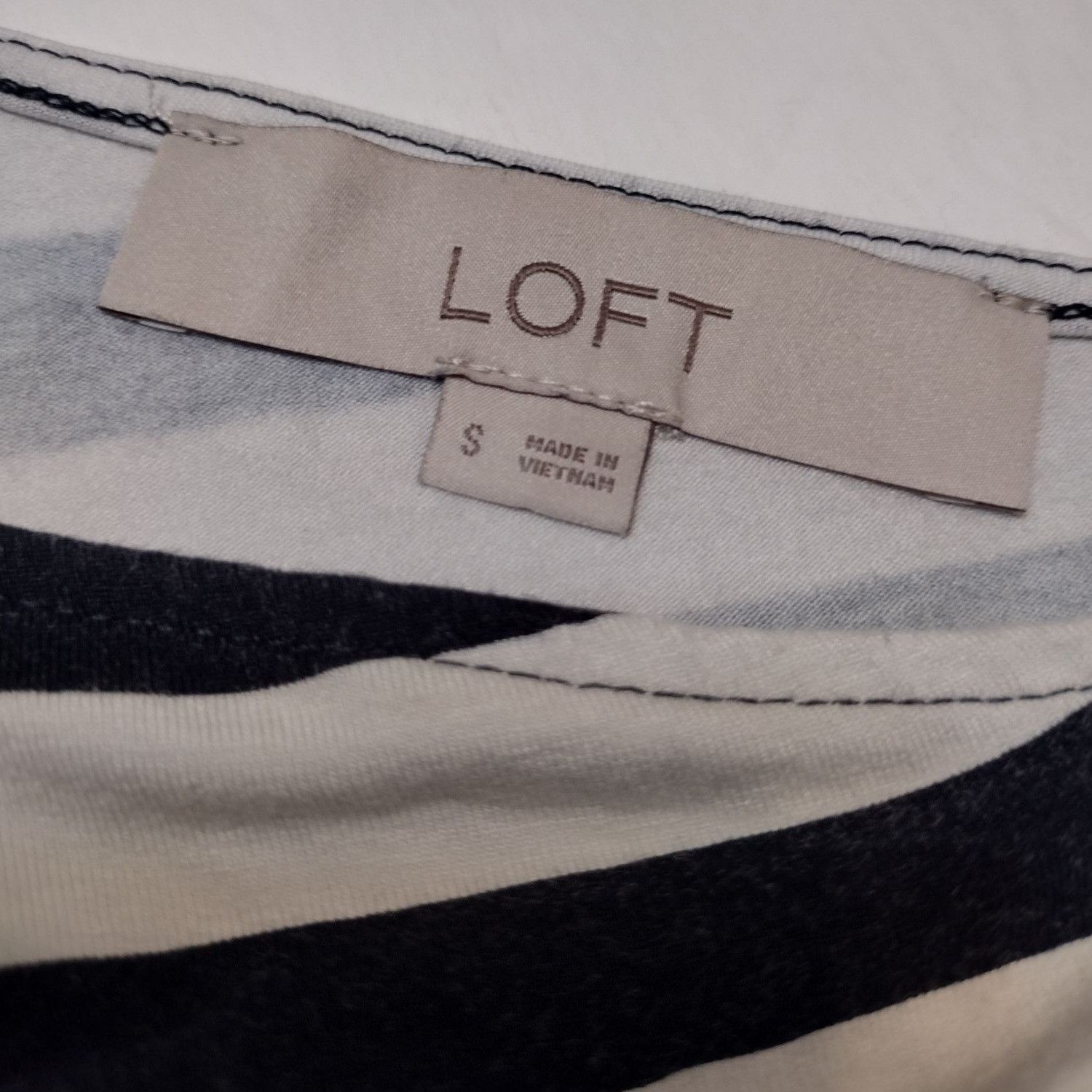Loft LOFT Black & White Striped V-Neck Sleeveless Dress Size S Size S / US 4 / IT 40 - 5 Thumbnail