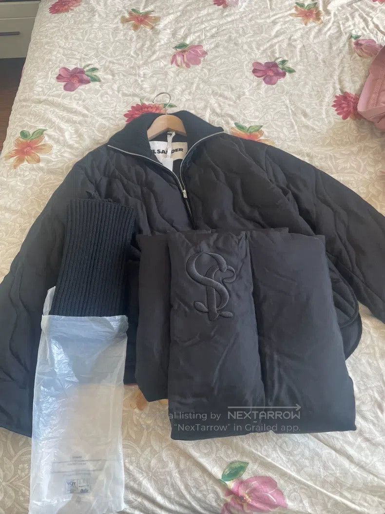Jil Sander Jil Sander size 34 Black dark striped goose down jacket Size XS / US 0-2 / IT 36-38 - 2 Thumbnail