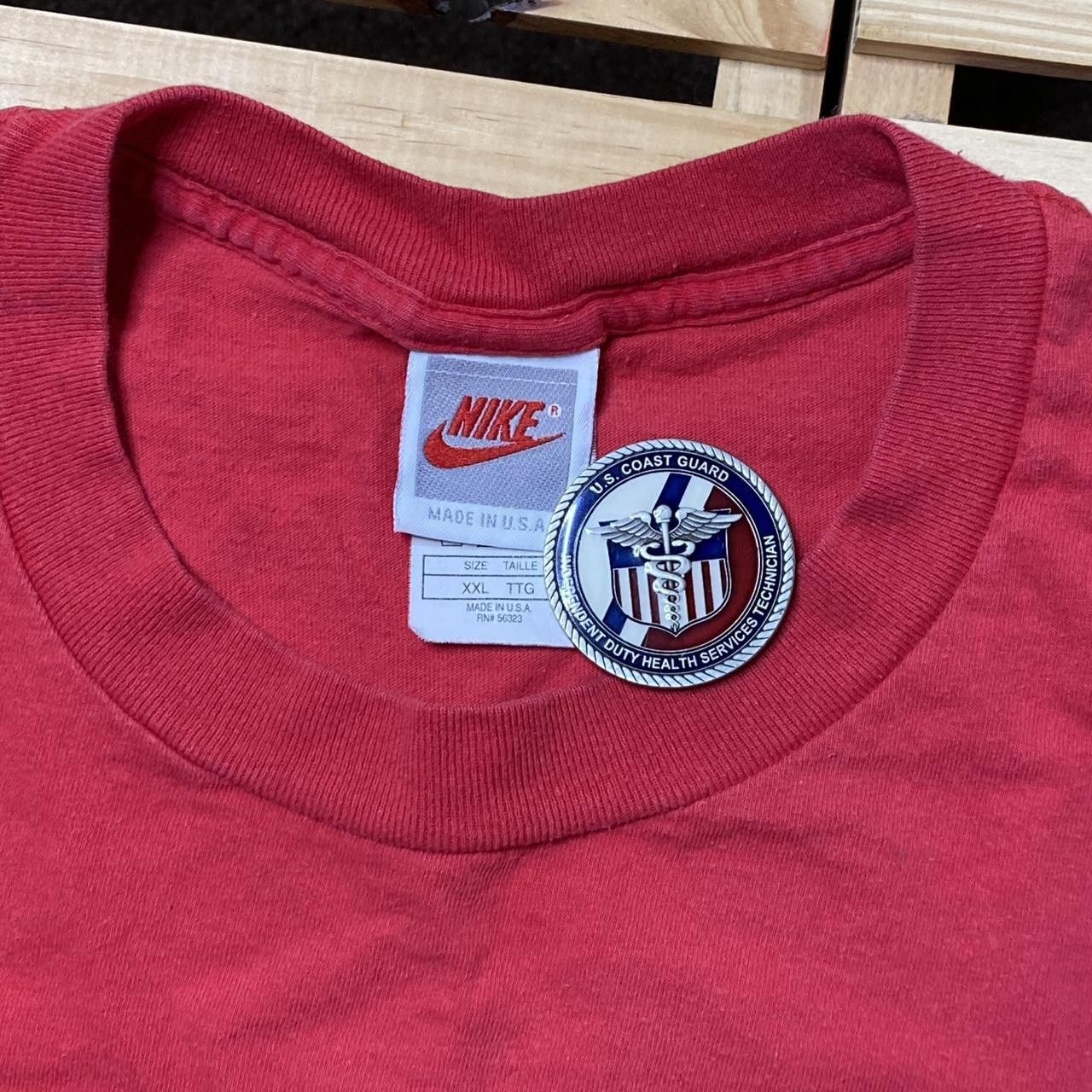 Nike Vintage Nike P.L.A.Y. Red Tee Size 2XL Size US XXL / EU 58 / 5 - 4 Thumbnail