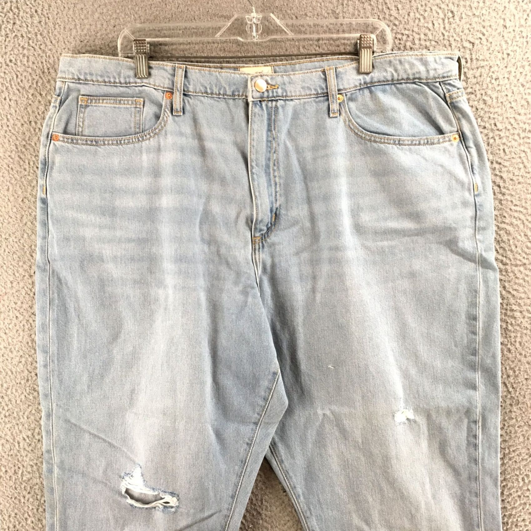 Vintage Universal Thread Jeans Womens 18/34R Boyfriend High Rise Zip Fly Distressed Blue Jeans Womens Regular Medium Blue 5-Pocket Classic Modern Mens Womens Size 40" / US 18 - 2 Thumbnail
