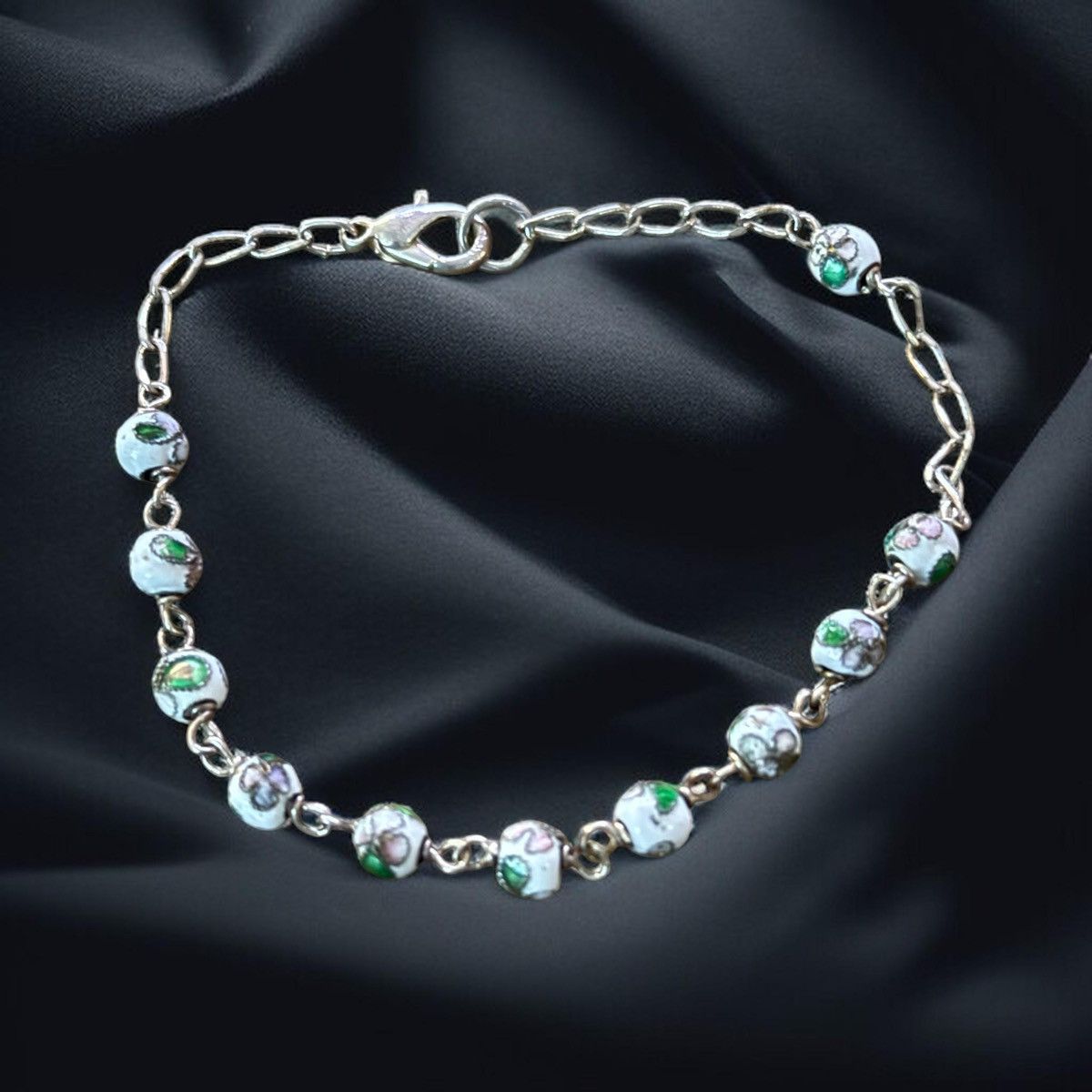 Other Silver tone white cloisonné bead bracelet Size ONE SIZE - 1 Thumbnail
