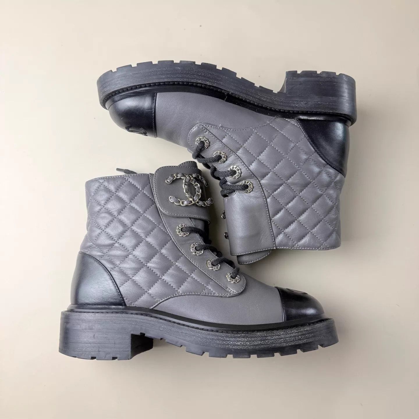 Chanel Chanel Elephant Grey Quilted Double C Short Boots Size US 5.5 / IT 35.5 - 4 Thumbnail