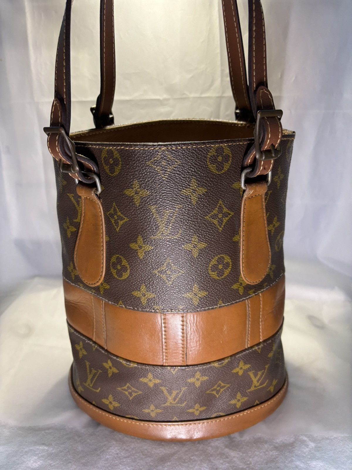 Louis Vuitton Vintage Louis Vuitton Bucket Size ONE SIZE - 3 Thumbnail