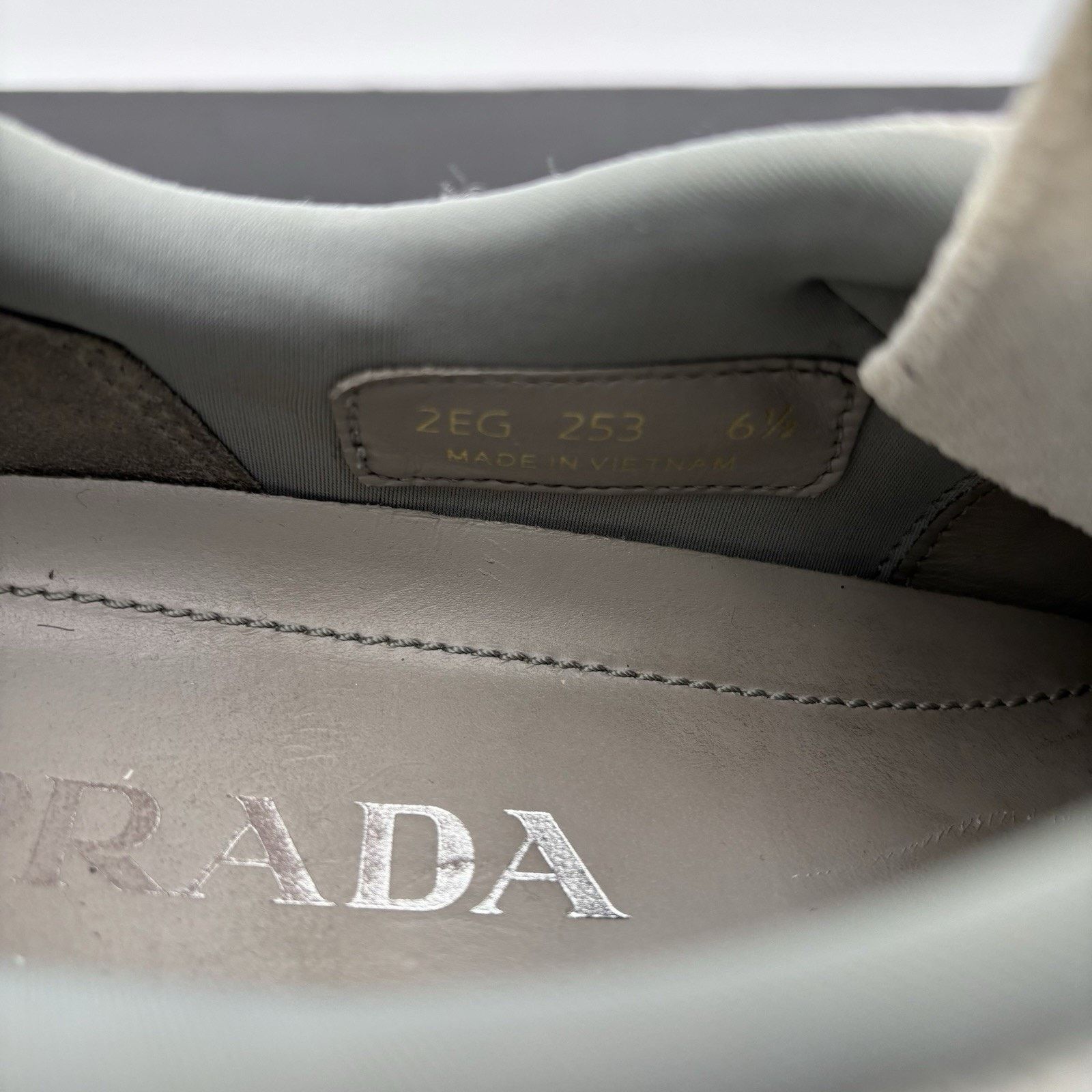Prada Prada Cloudbust Mesh ' White, Grey ' | GOOD CONDITION! Size US 7.5 / EU 40-41 - 20 Thumbnail