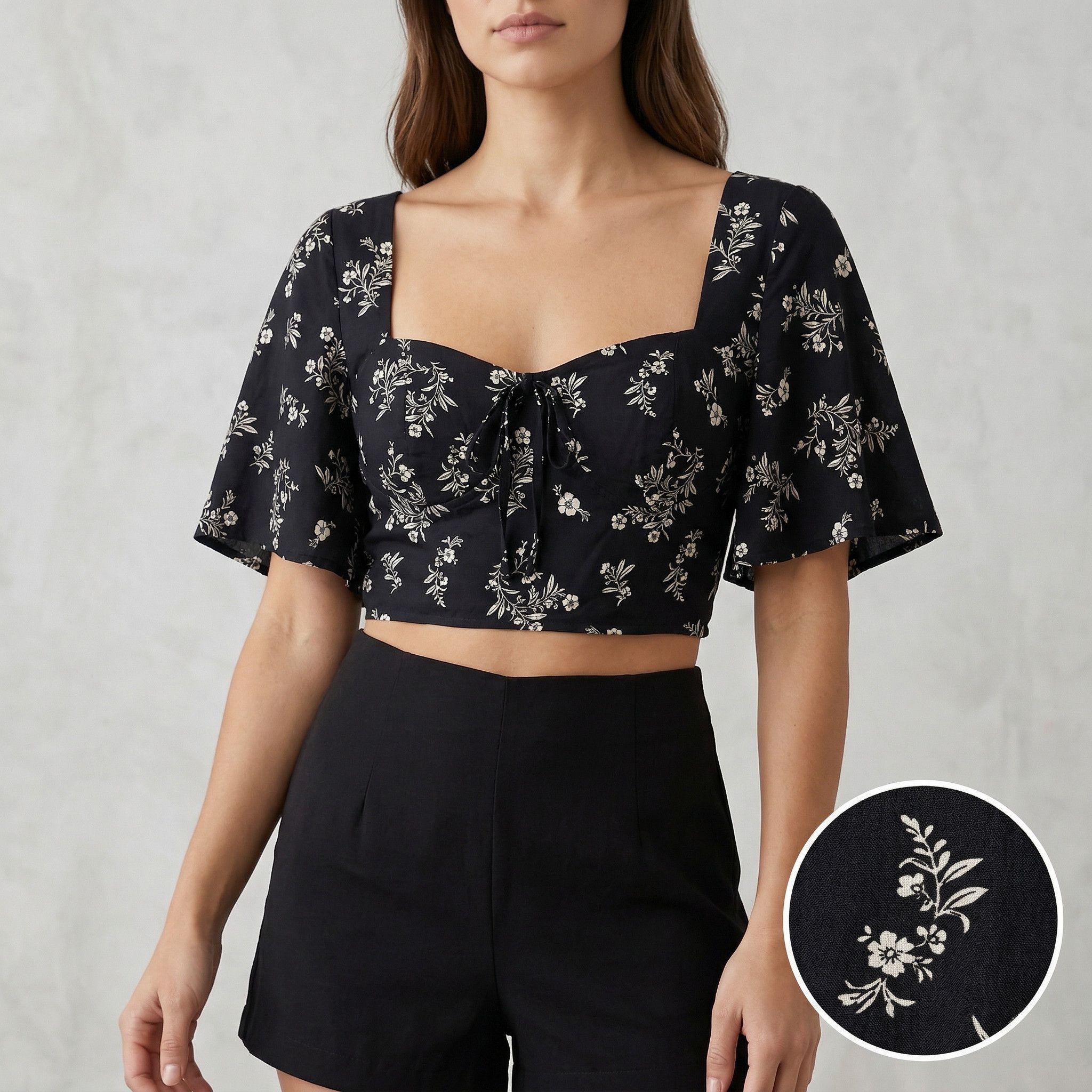 Forever 21 Forever 21 Floral Tie-Front Flutter Sleeve Crop Top M Size M / US 6-8 / IT 42-44 - 2 Thumbnail