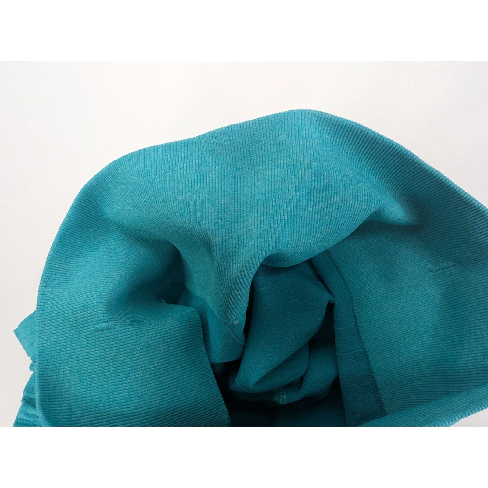 Lululemon Lululemon Flow & Go Cropped Leggings Teal Bali Breeze Seamless Size 6 W6HAVS Size 28" / US 6 / IT 42 - 7 Thumbnail