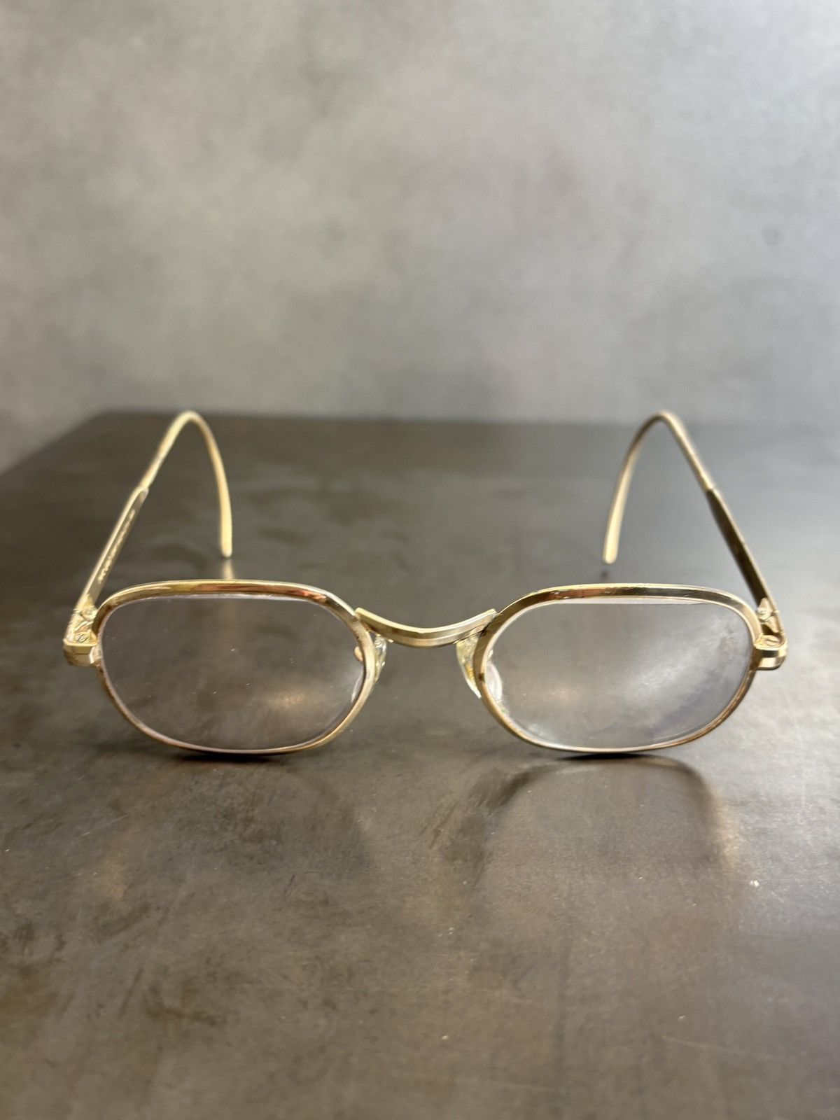 Vintage 1970s Eyeglasses Metal Full Rim 10k GF Hooked Vintage Frames Size ONE SIZE - 4 Thumbnail