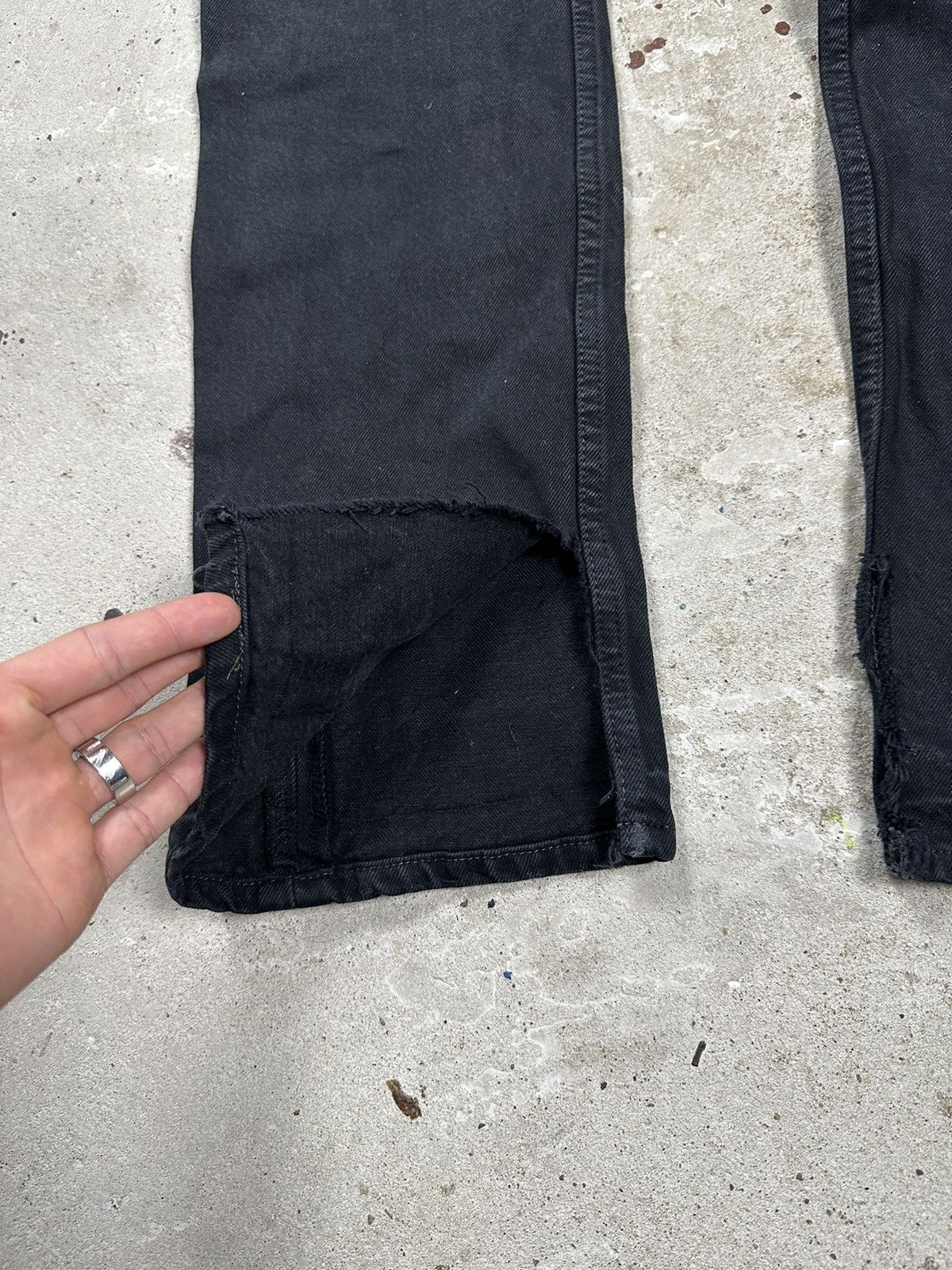 Levi's × Vintage Vintage 1997 Levi’s 501 Black Denim Pants Jeans Made in USA Size US 29 - 11 Thumbnail