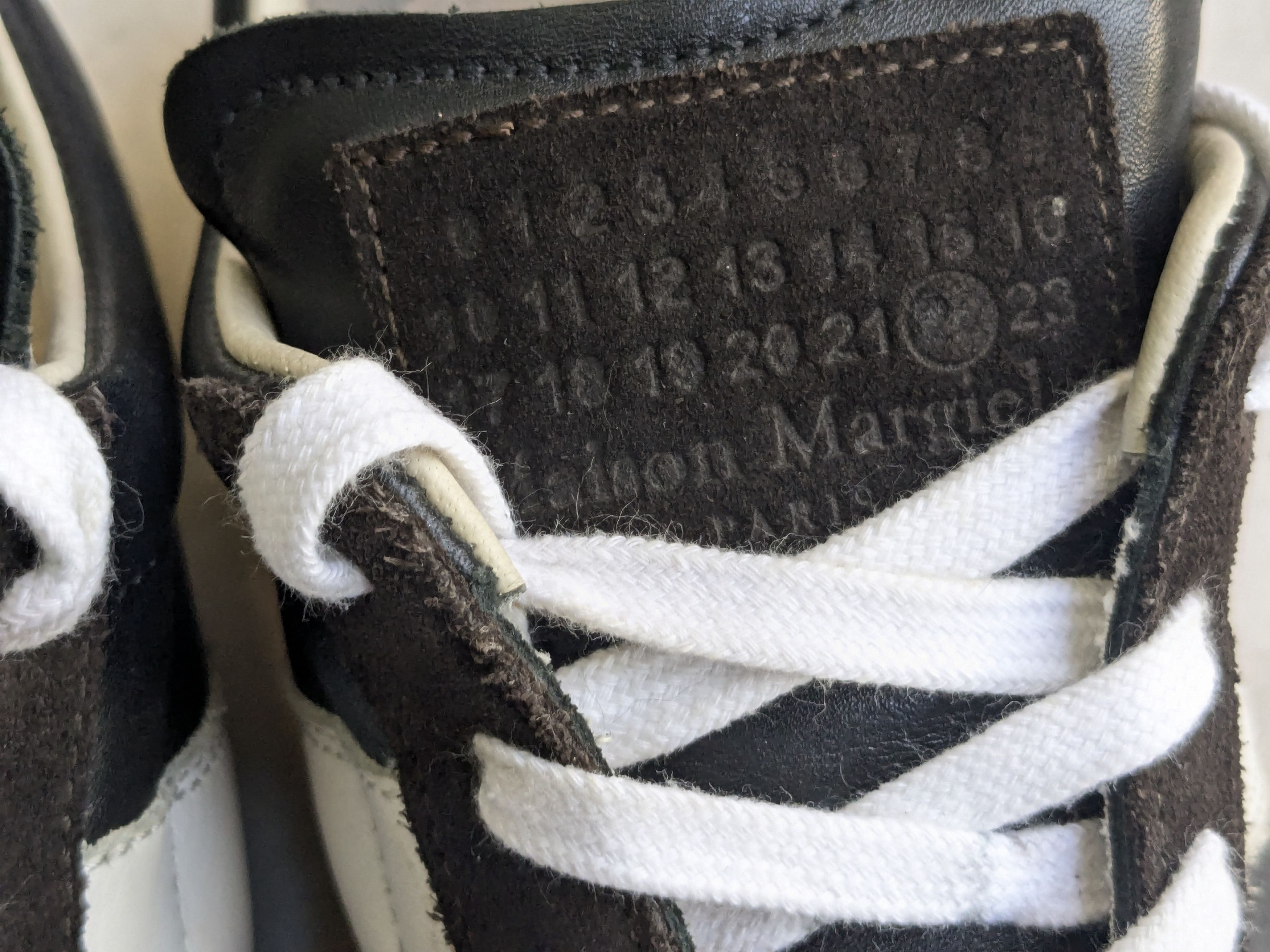 Maison Margiela Maison Margiela Gat Sneaker Low Black White 40 7 Suede Size US 7 / EU 40 - 5 Thumbnail