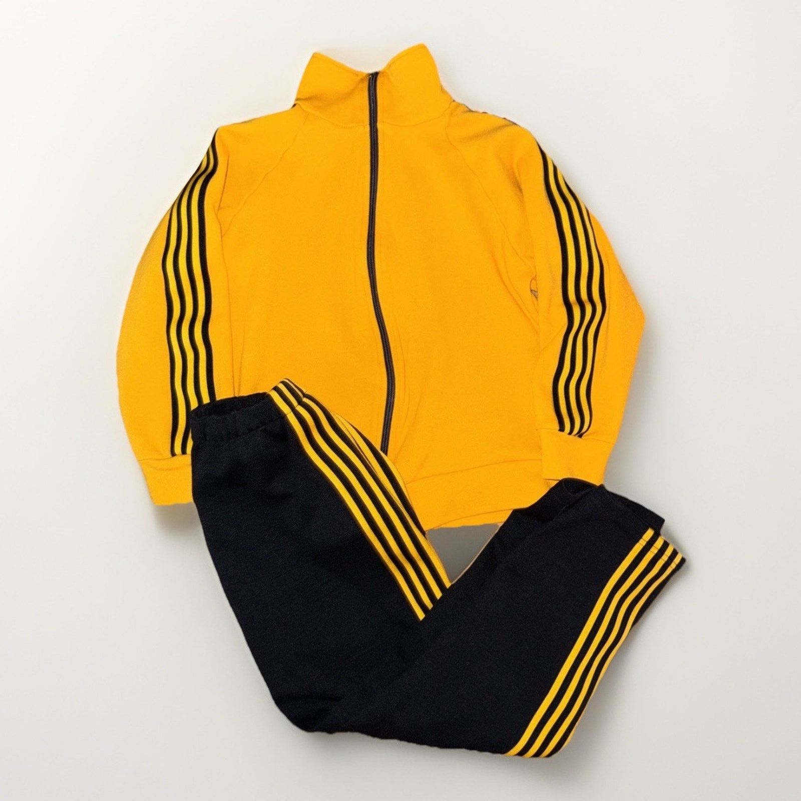 Vintage Vintage 70s Kids Track Suite Sportswear Running Jogging Size ONE SIZE - 1 Thumbnail