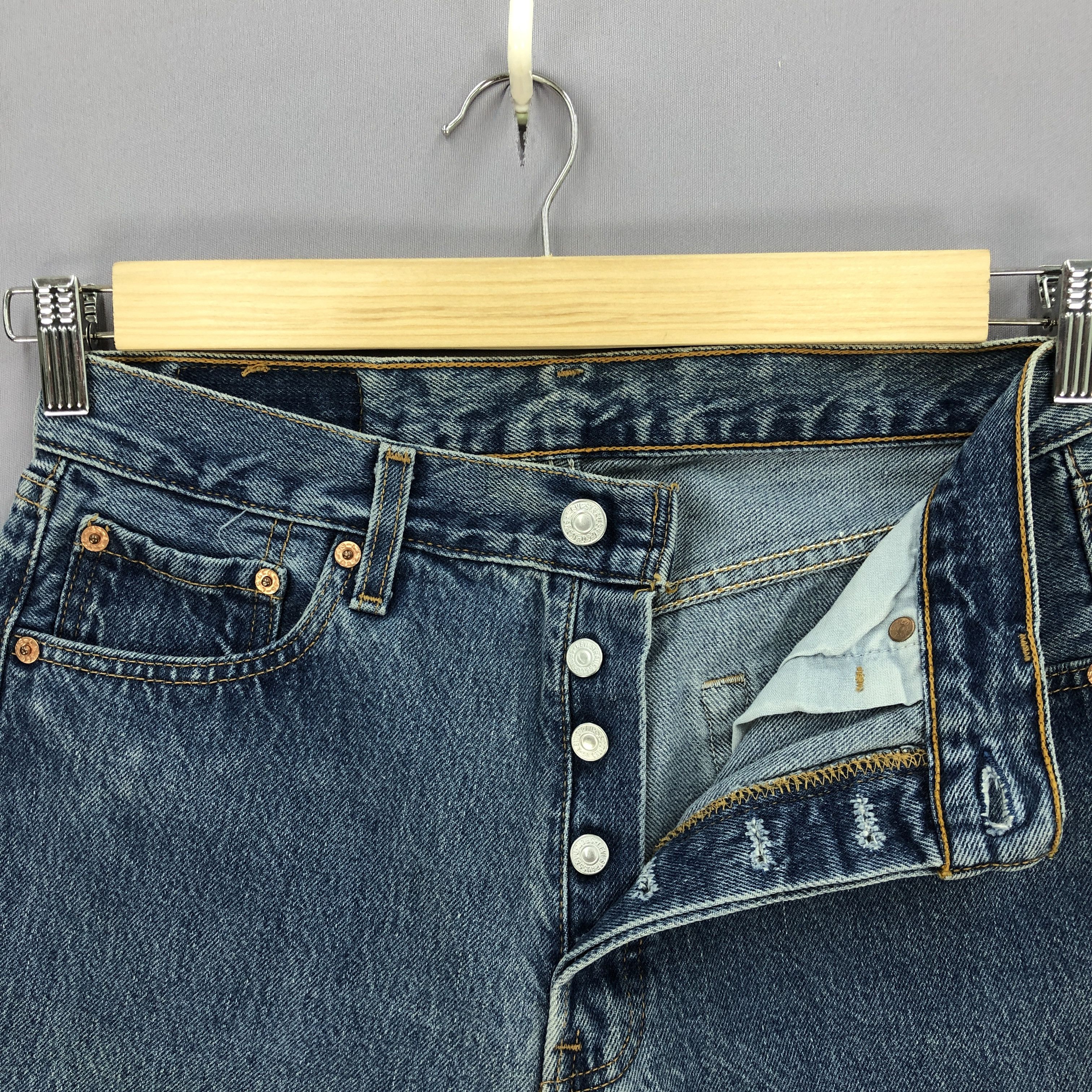 Jean × Levi's × Vintage Vintage Levis 501 Blue Jeans Levi's Faded Stone Wash Denim Size 28" / US 6 / IT 42 - 8 Thumbnail